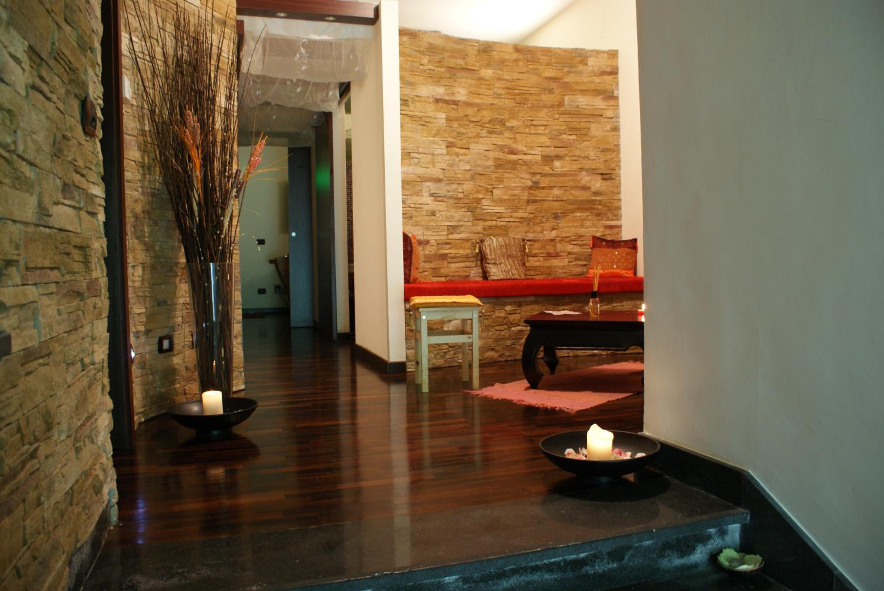 Double Room with Spa Access - Photo 4