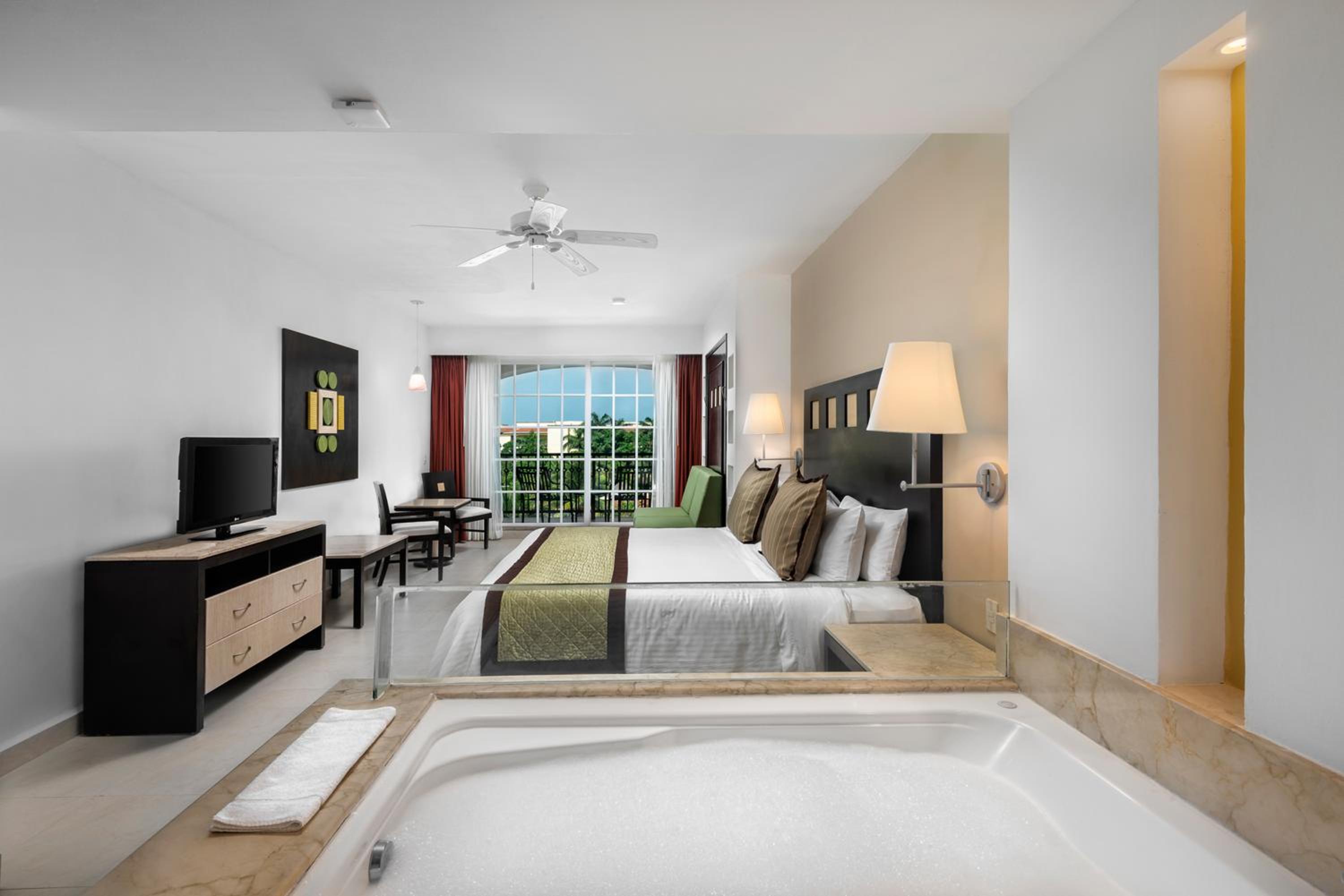 Junior Suite with Spa Bath