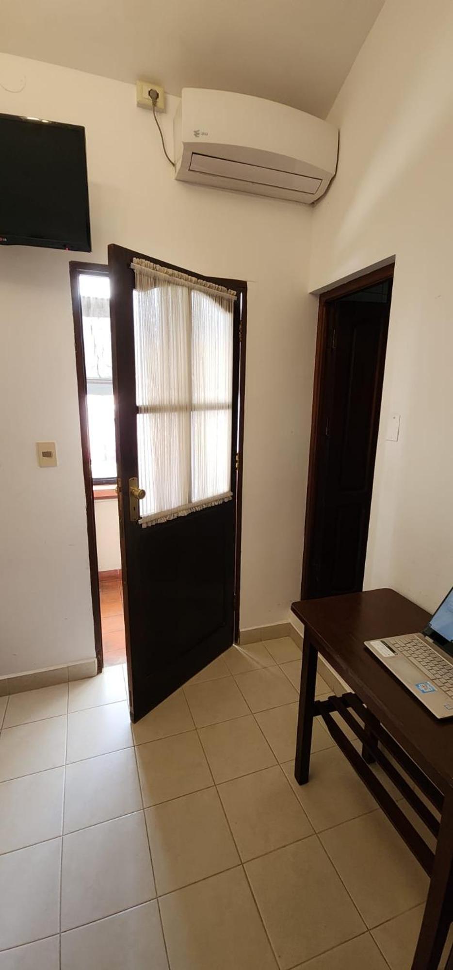 Budget Triple Room photo 2