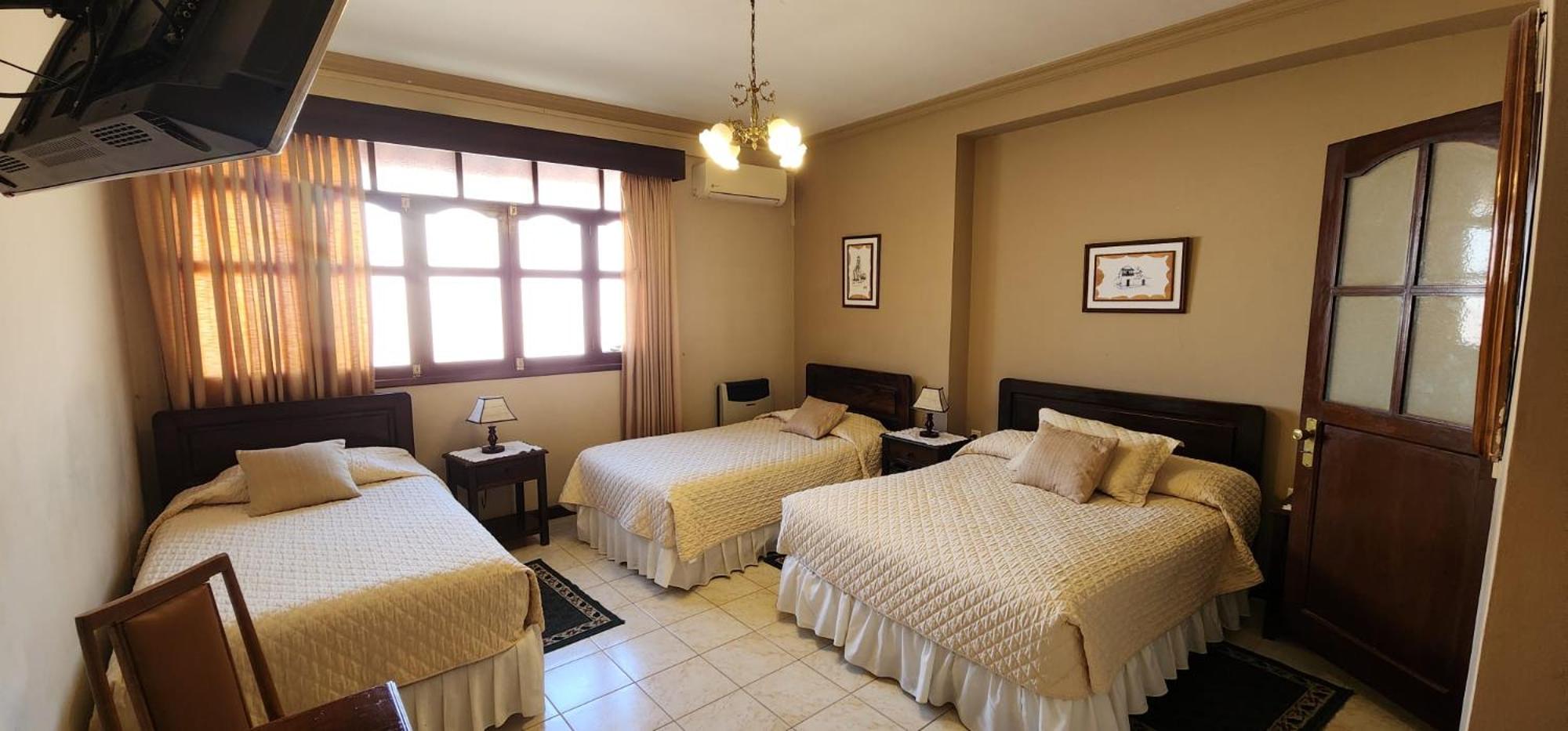 Standard Triple Room photo 3