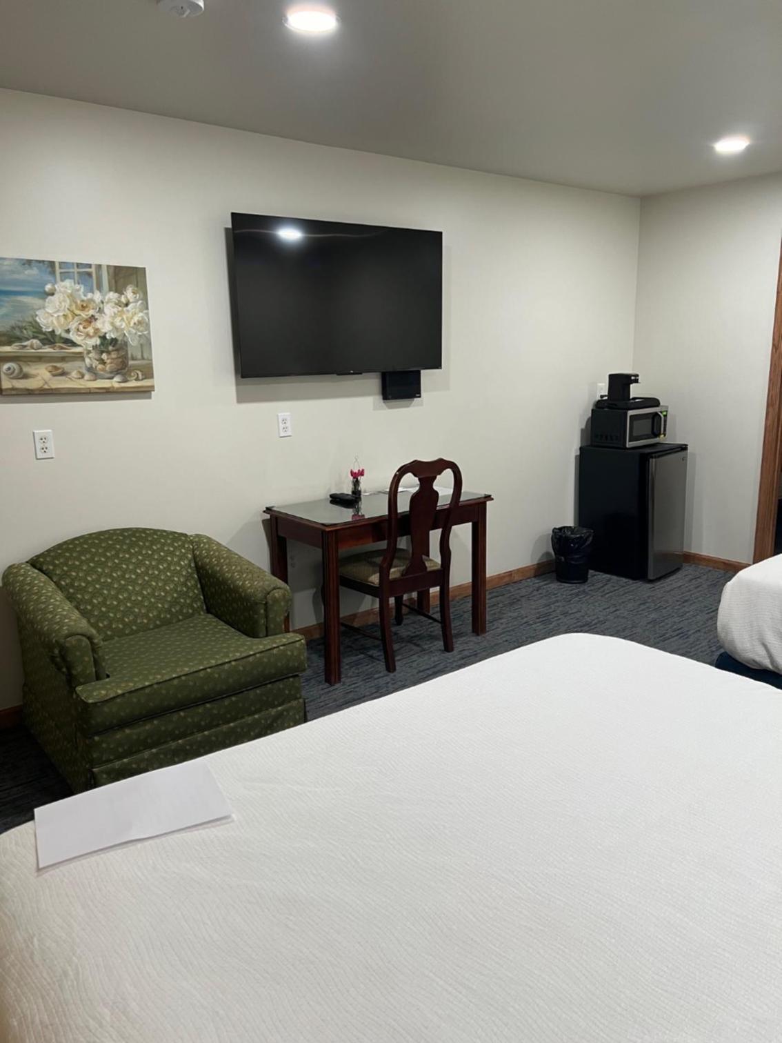 Deluxe Double Room with Shower photo 1