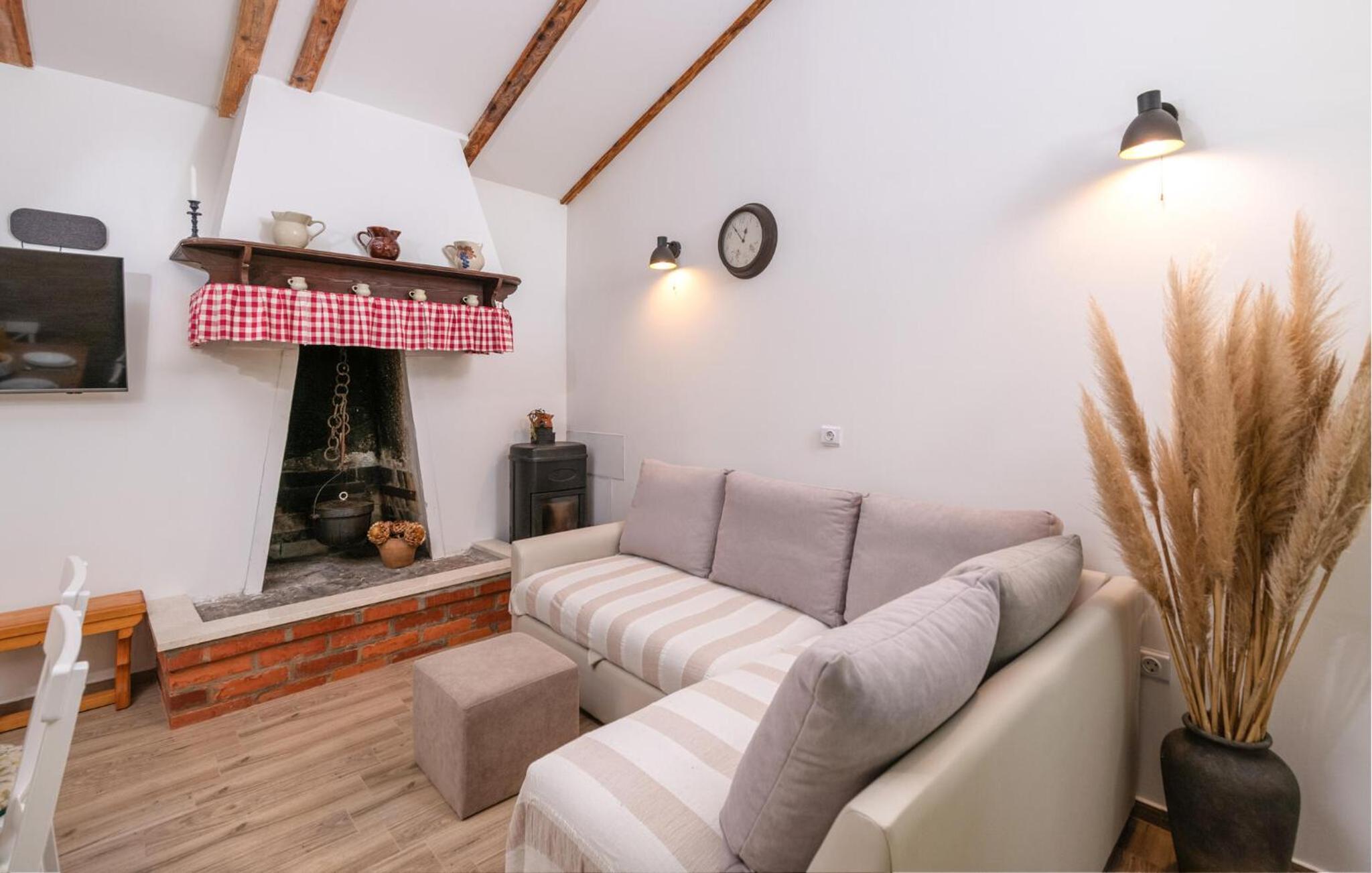 Two-Bedroom Holiday Home photo 1