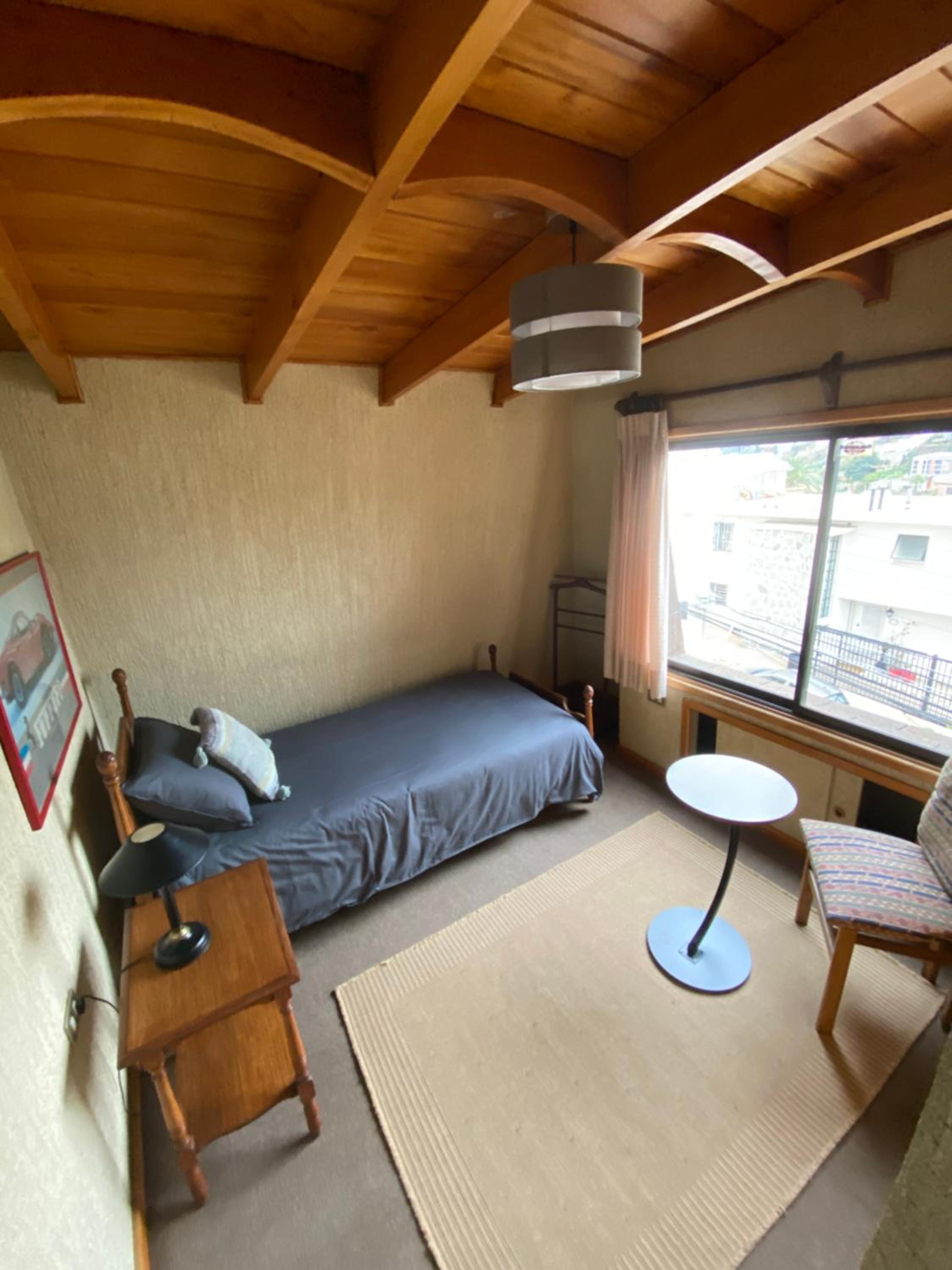 Single Room with Shared Bathroom photo 1