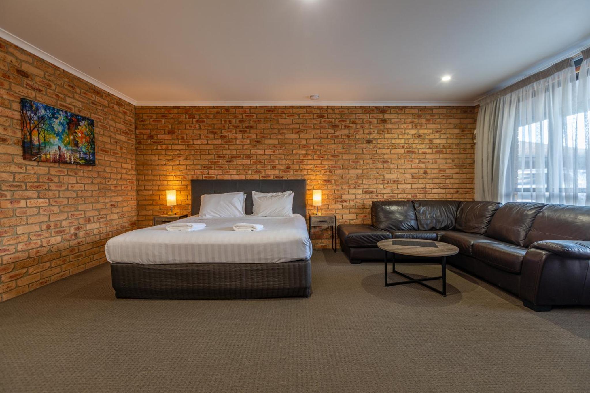 King Room with Spa Bath - Photo 1