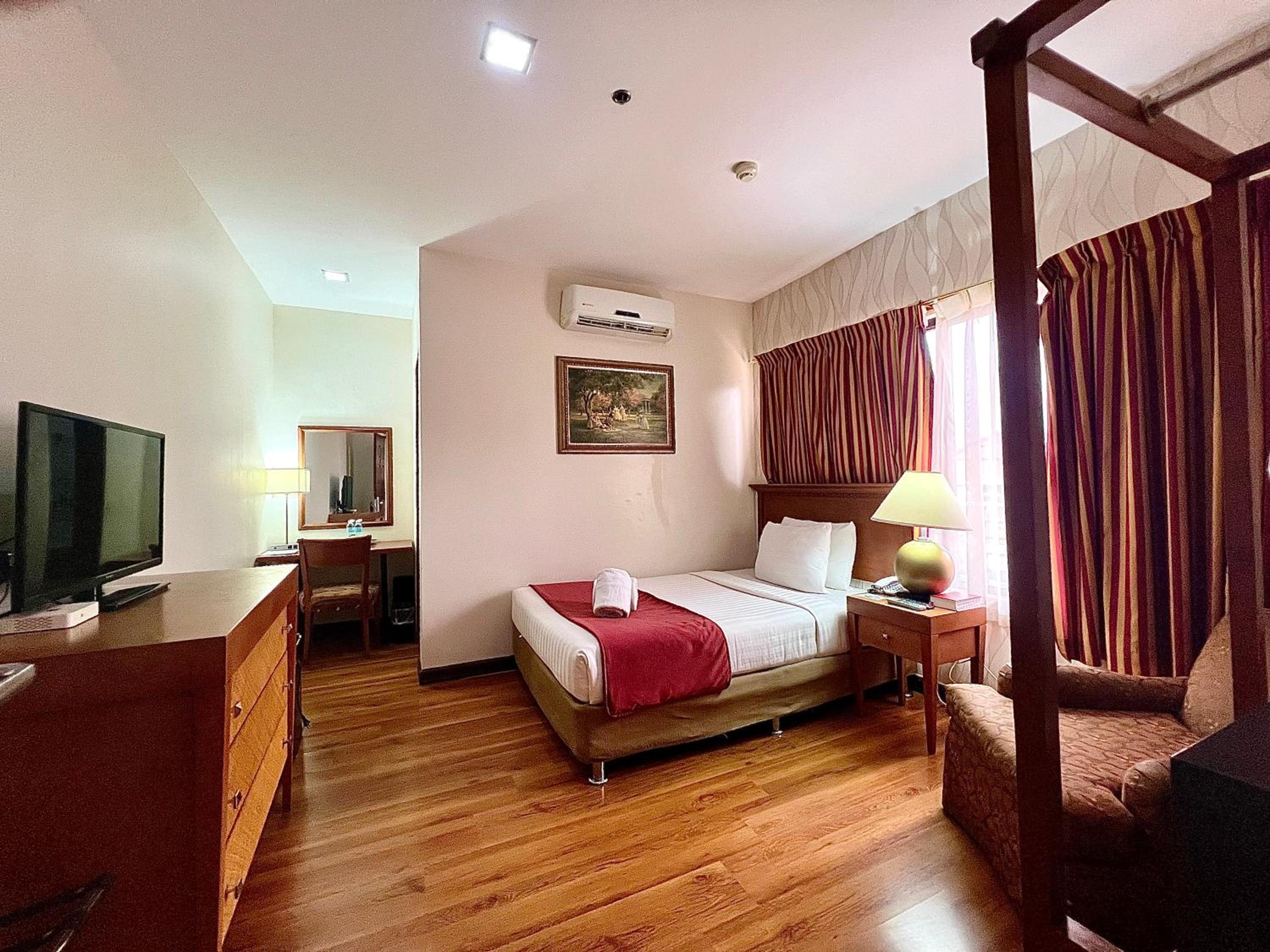 Deluxe Single Room photo 3