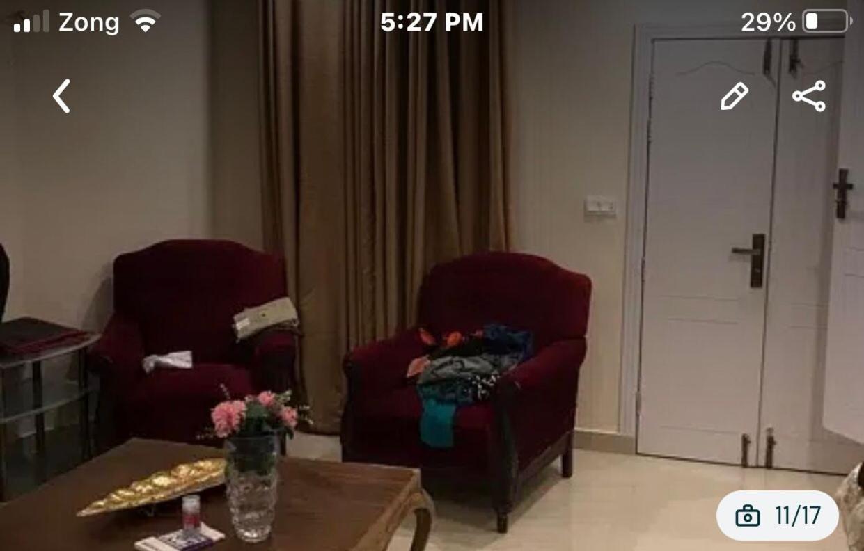 One-Bedroom House photo 1