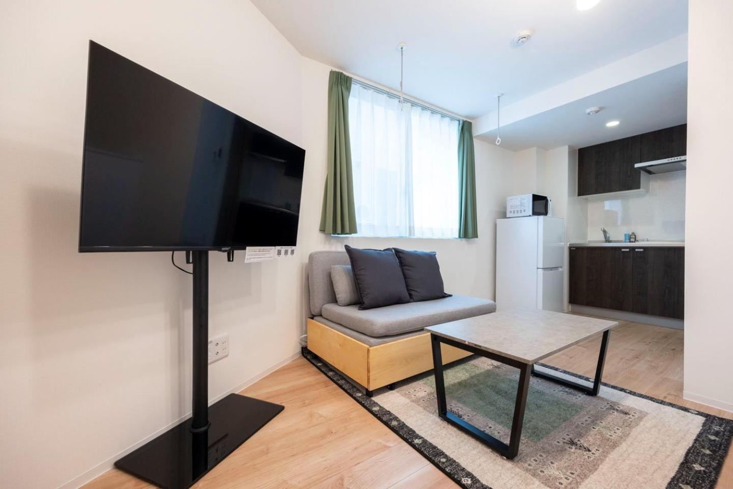 One-Bedroom Apartment photo 3