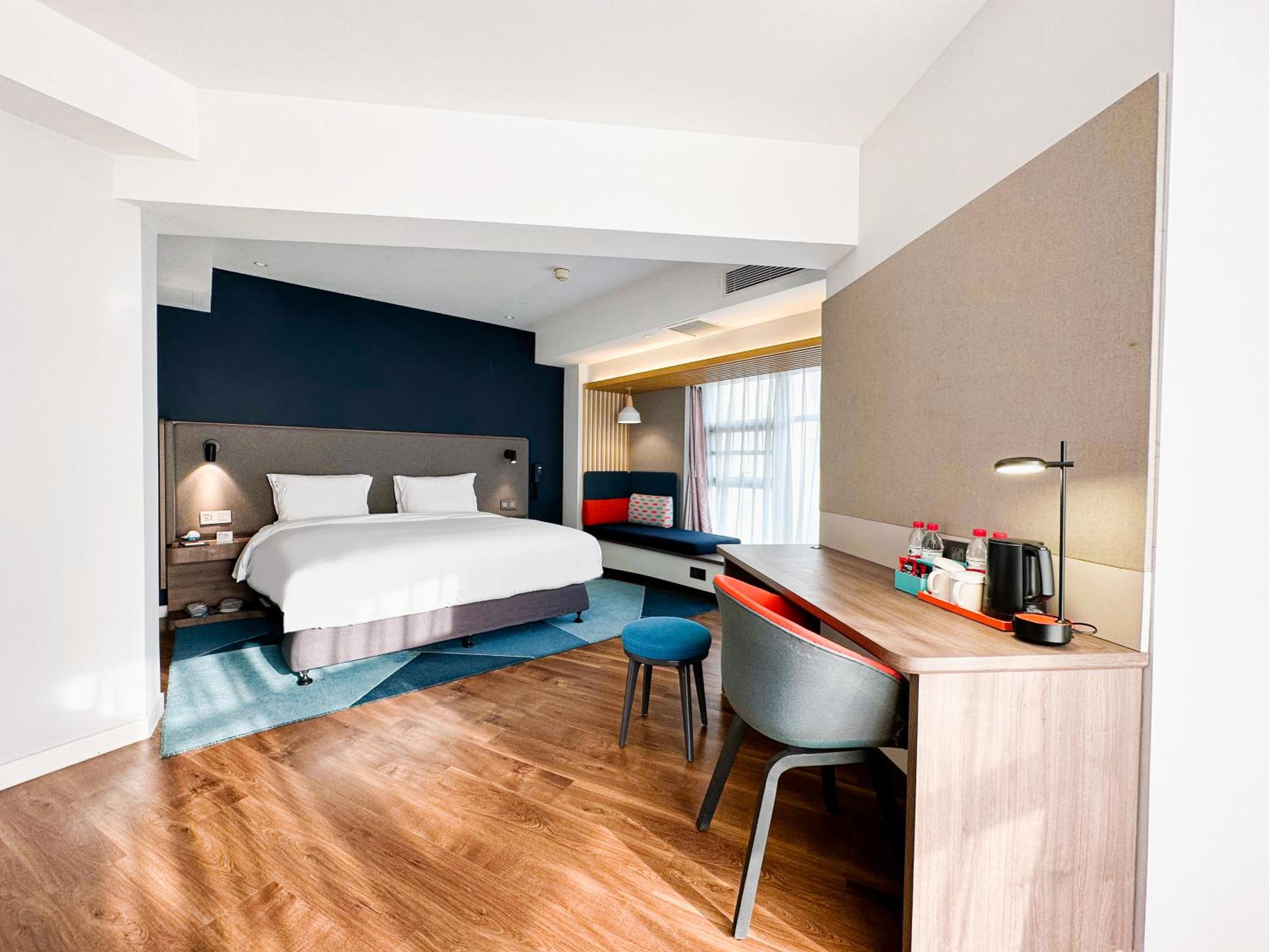 King Suite - Photo 1