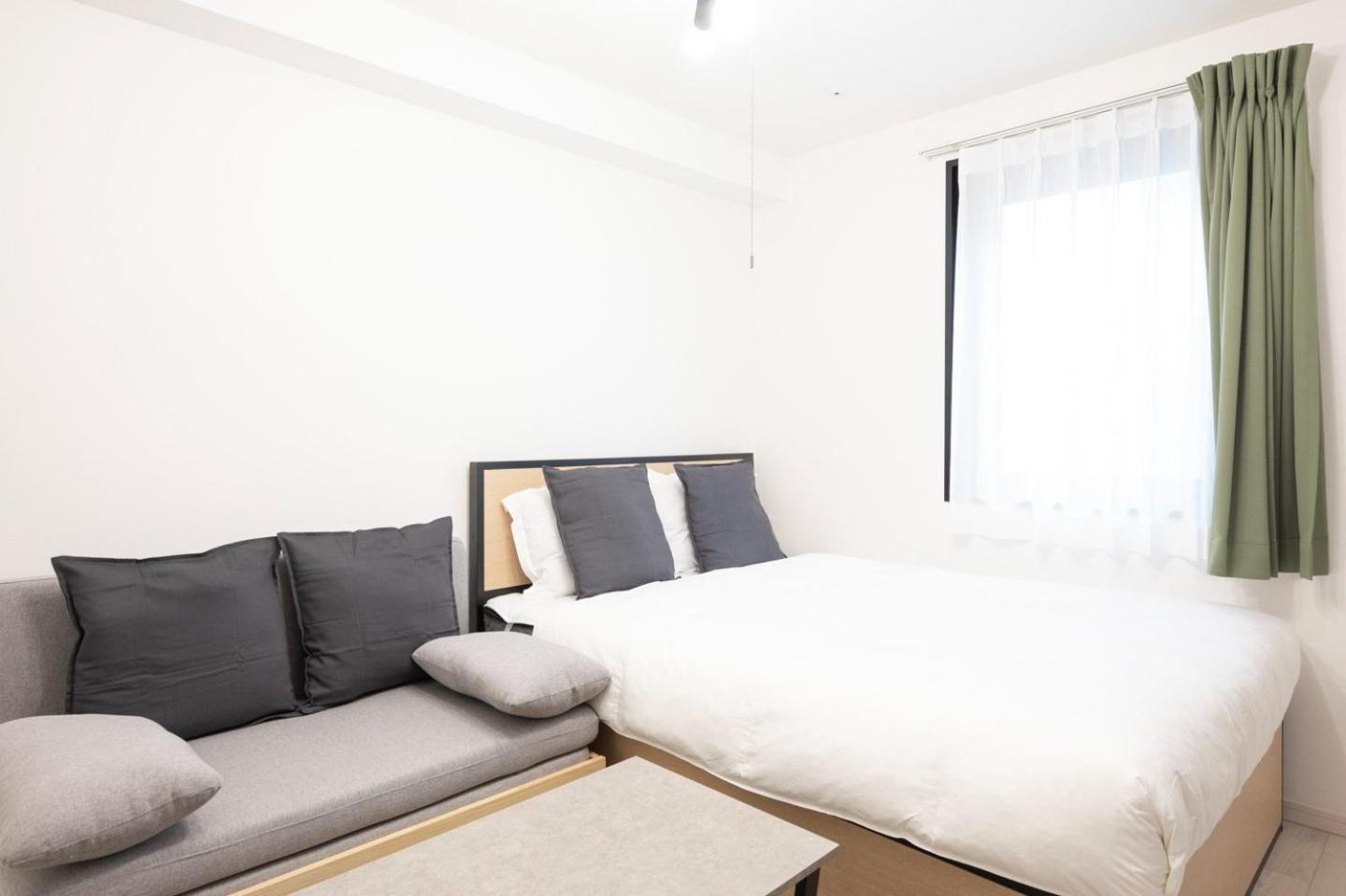 One-Bedroom Apartment photo 2