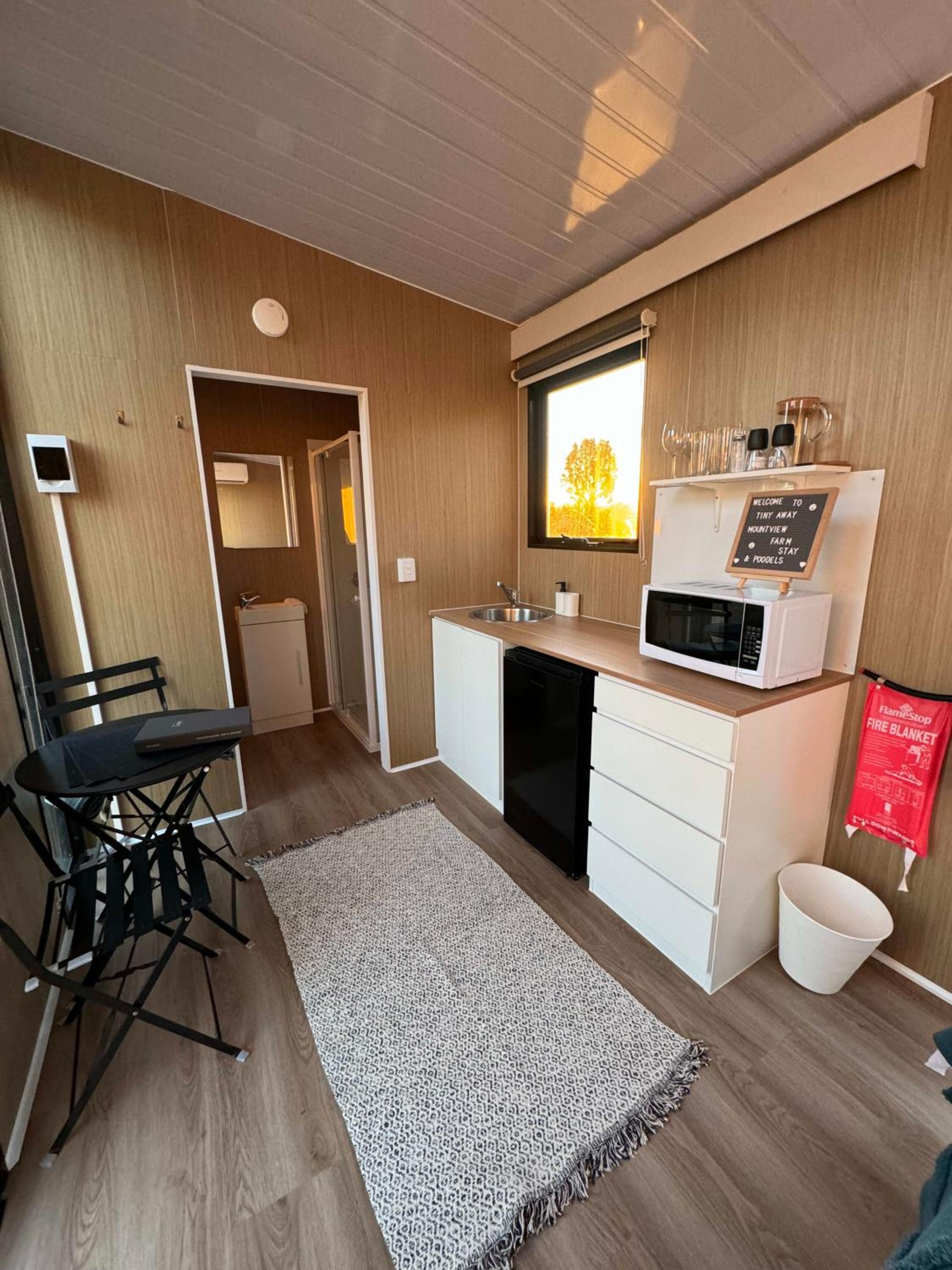 Mobile Home photo 3