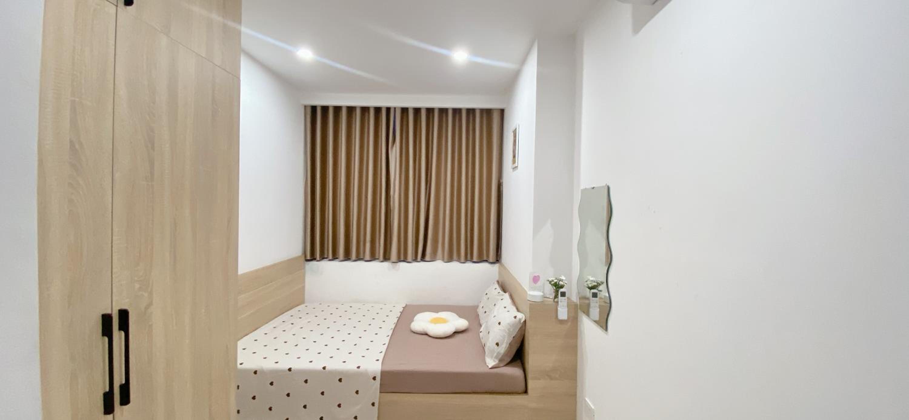 Two-Bedroom Apartment - Photo 17