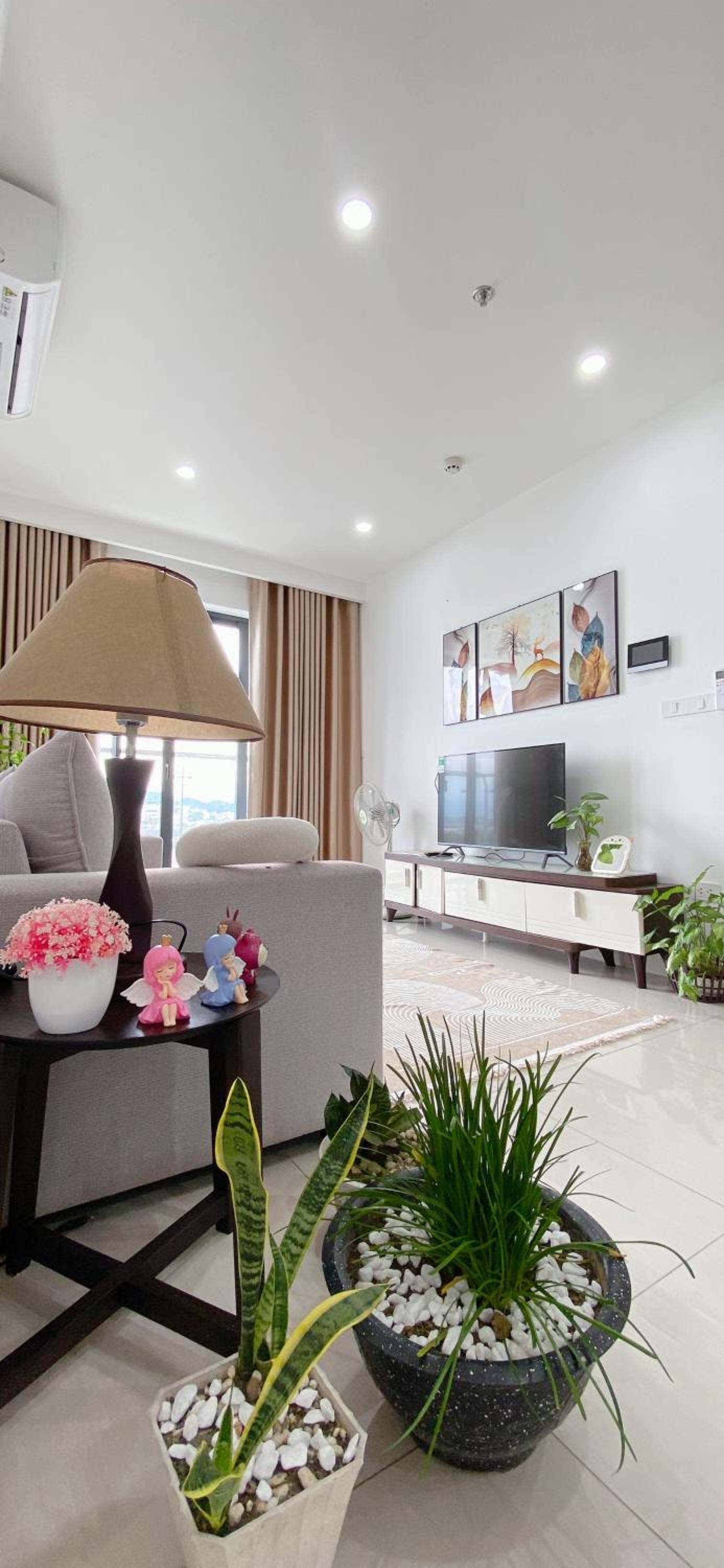 Two-Bedroom Apartment - Photo 2