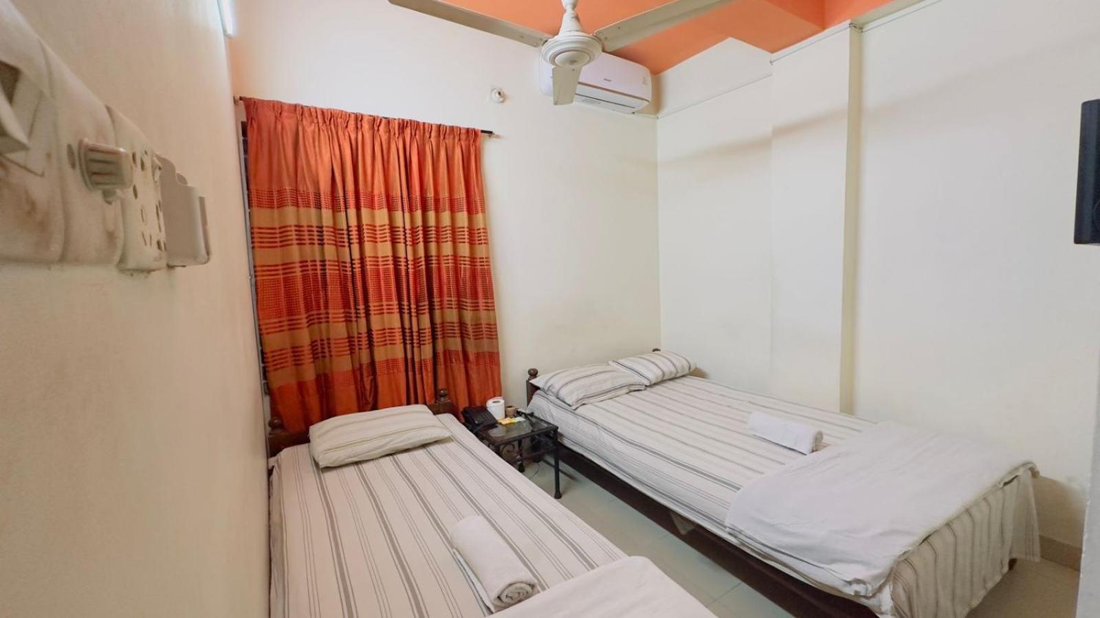 Deluxe Twin Room photo 1