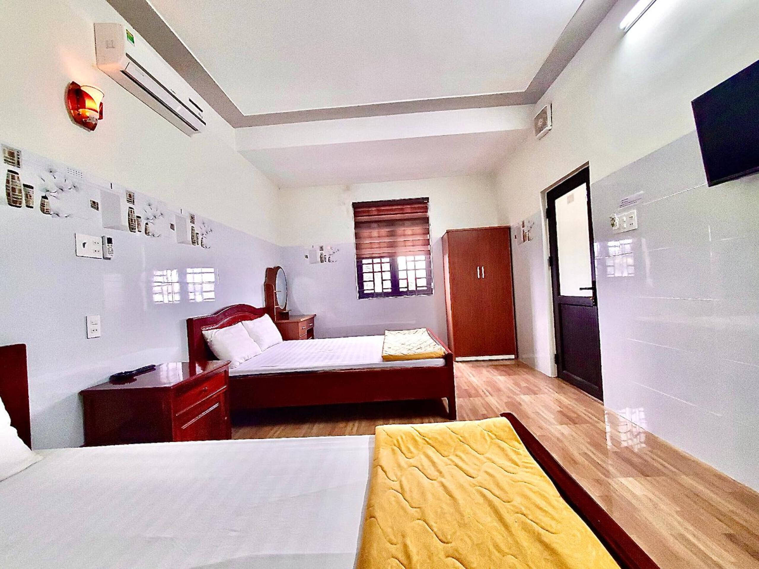 Deluxe Quadruple Room