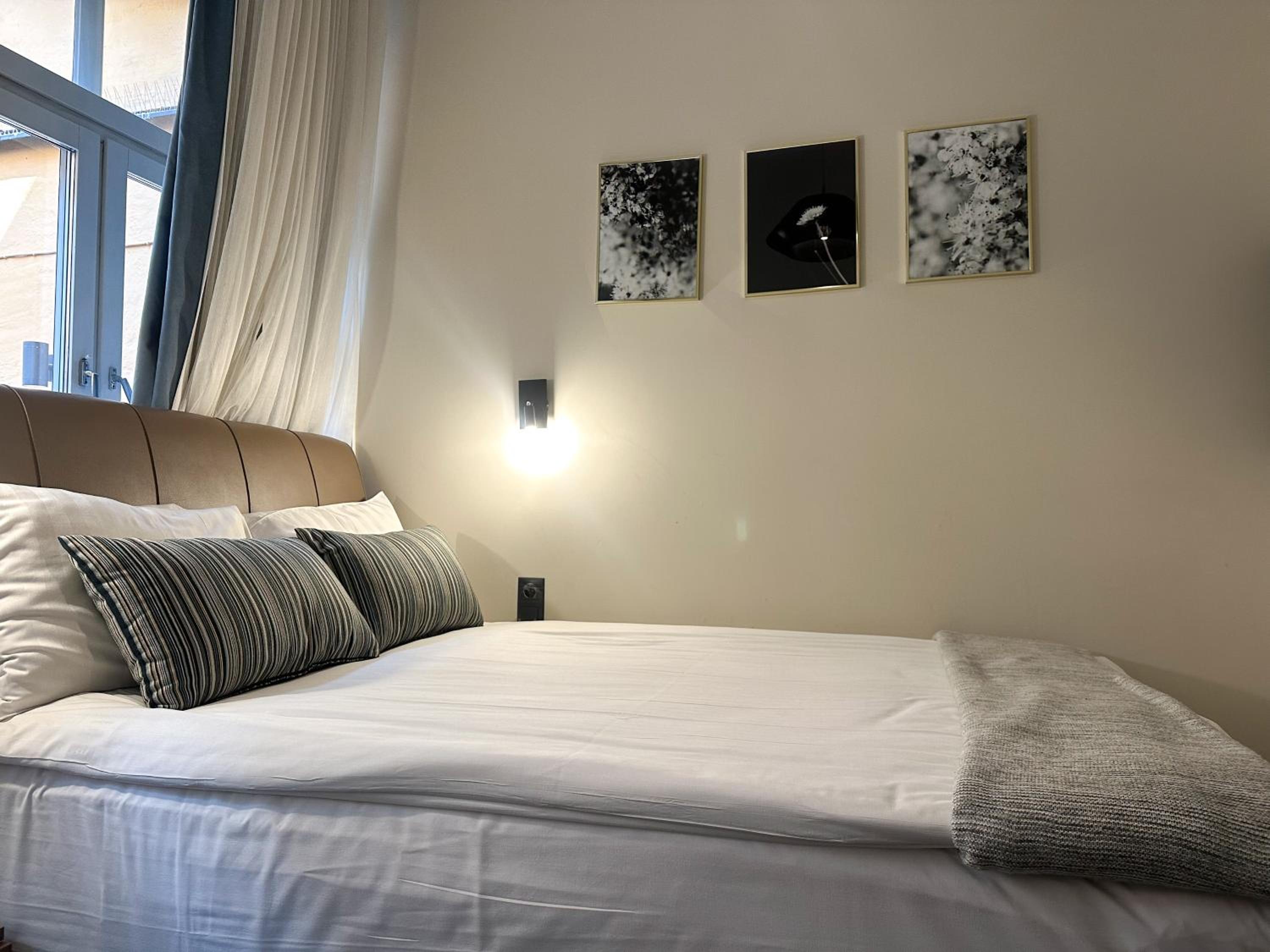 Standard Double Room - Non-Smoking