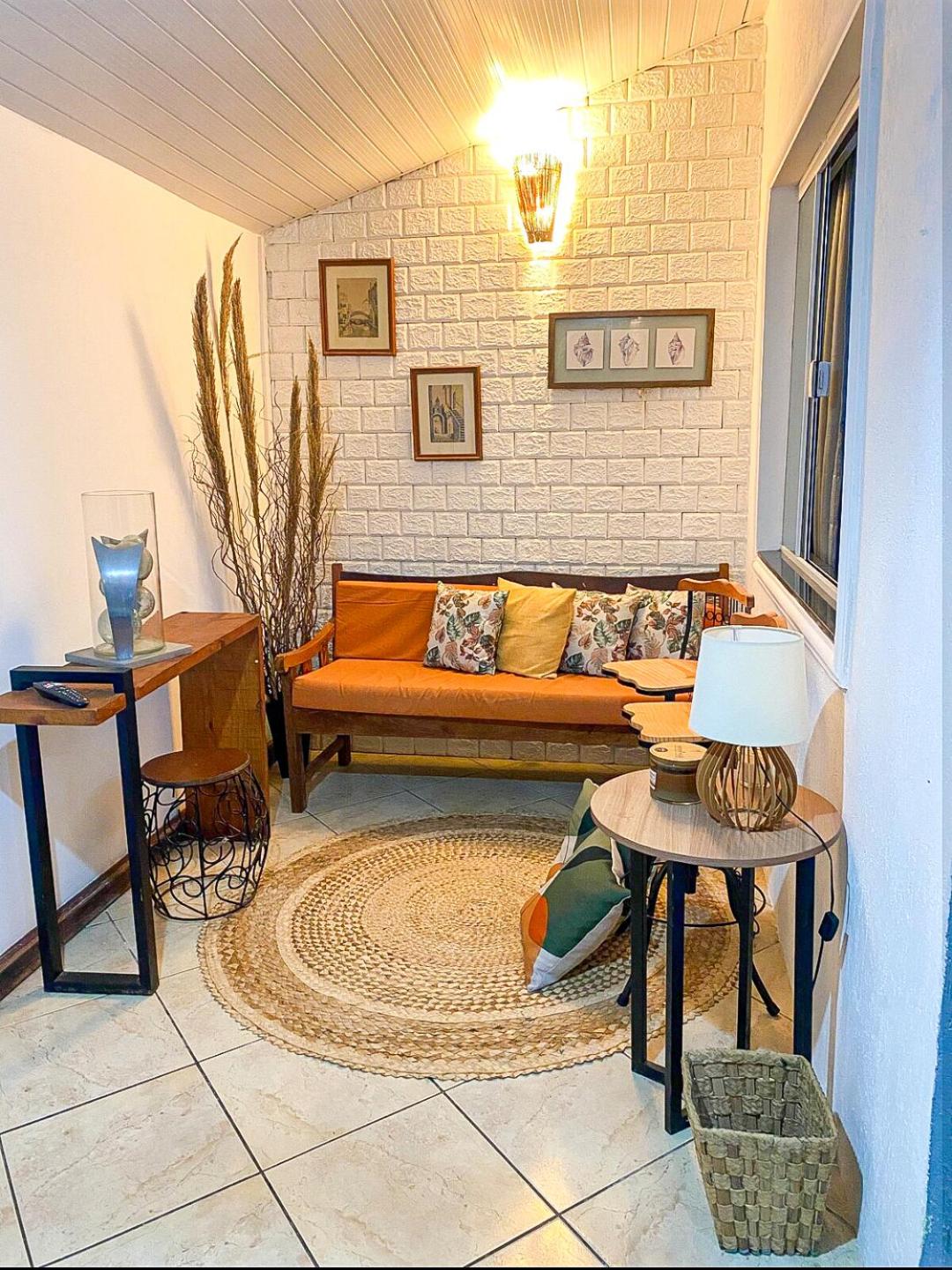 Family Room photo 1