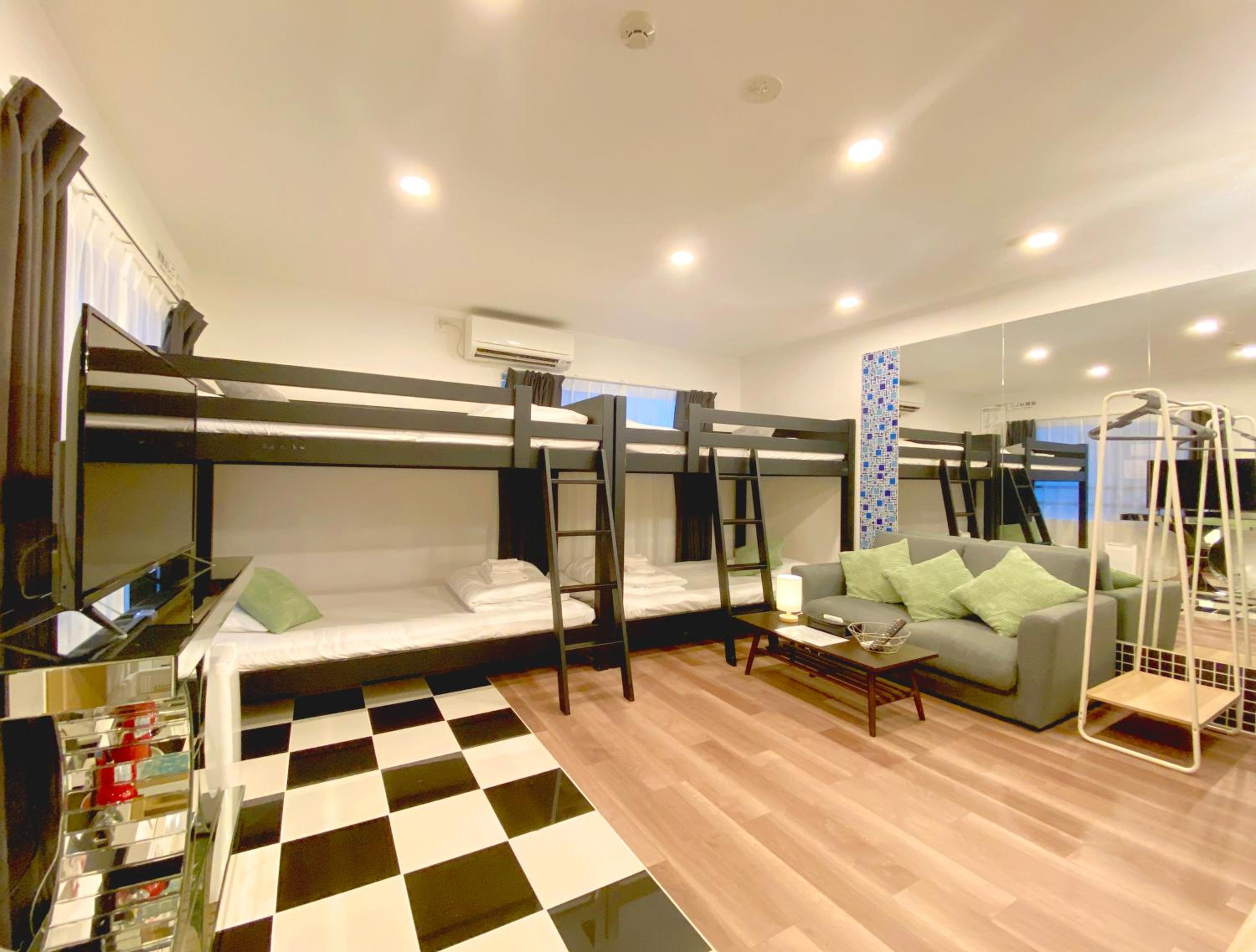 Quadruple Room with Shower photo 2
