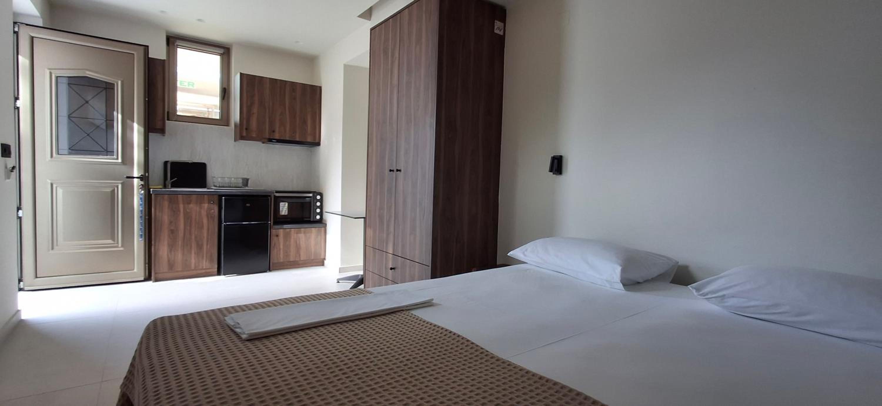 Economy Double Room photo 1