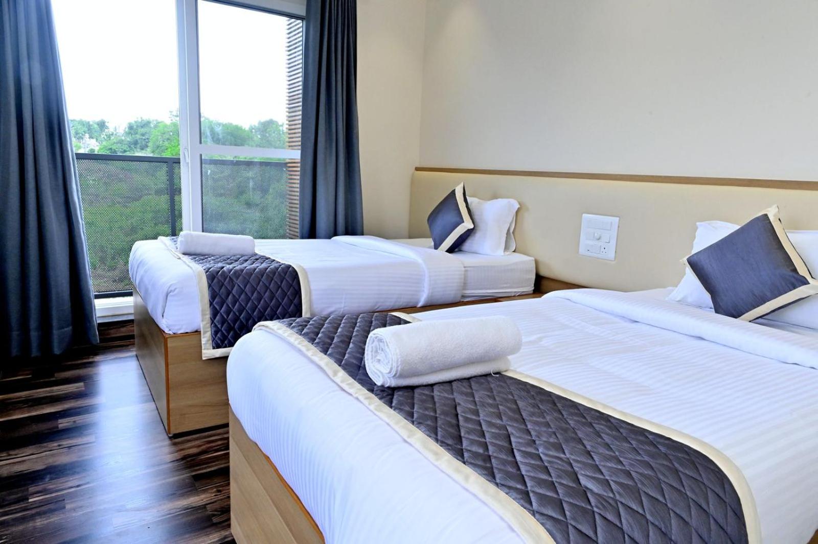 Deluxe Twin Room