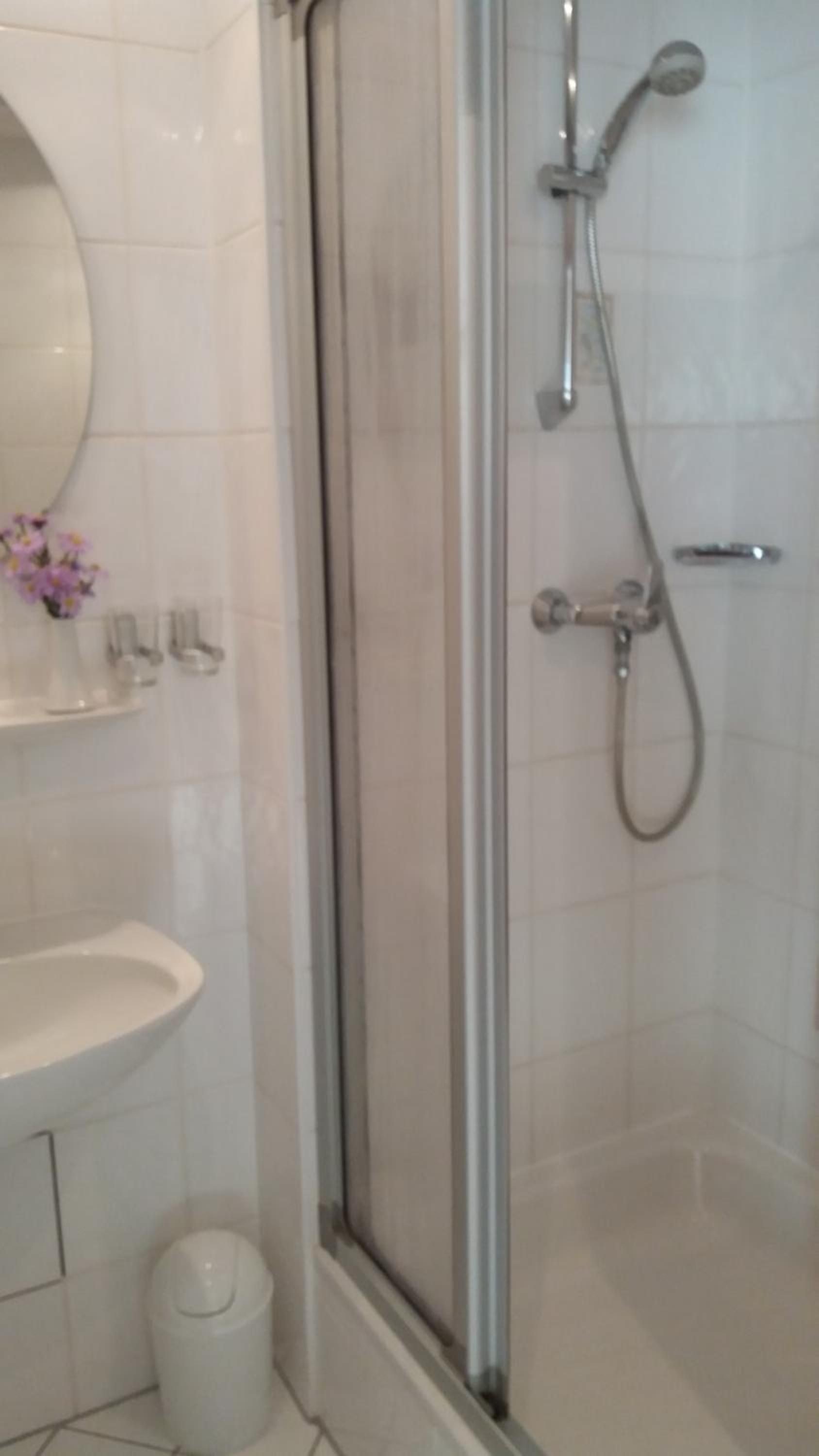Single Room with Shower photo 2