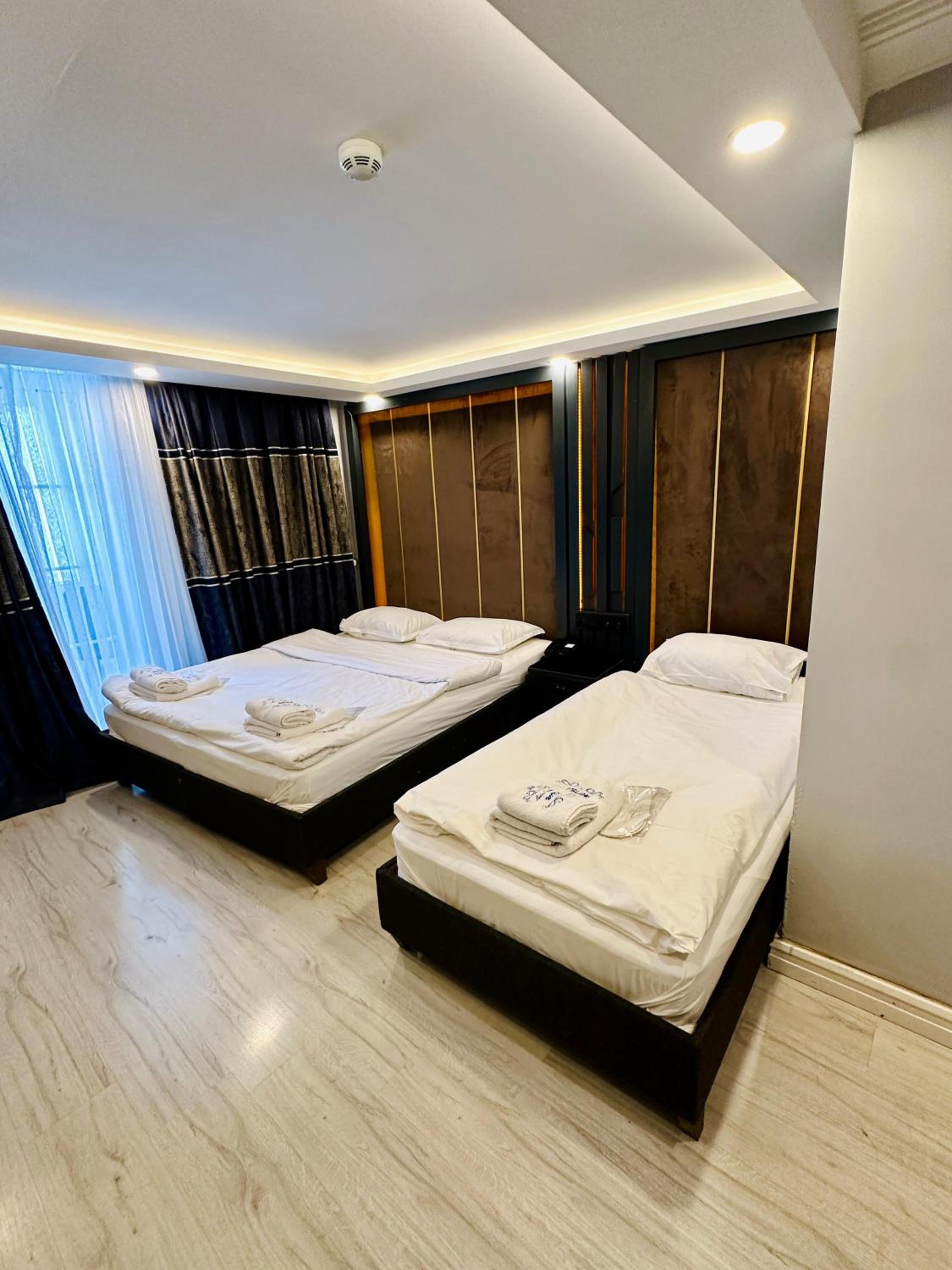 Triple Room with Balcony photo 2