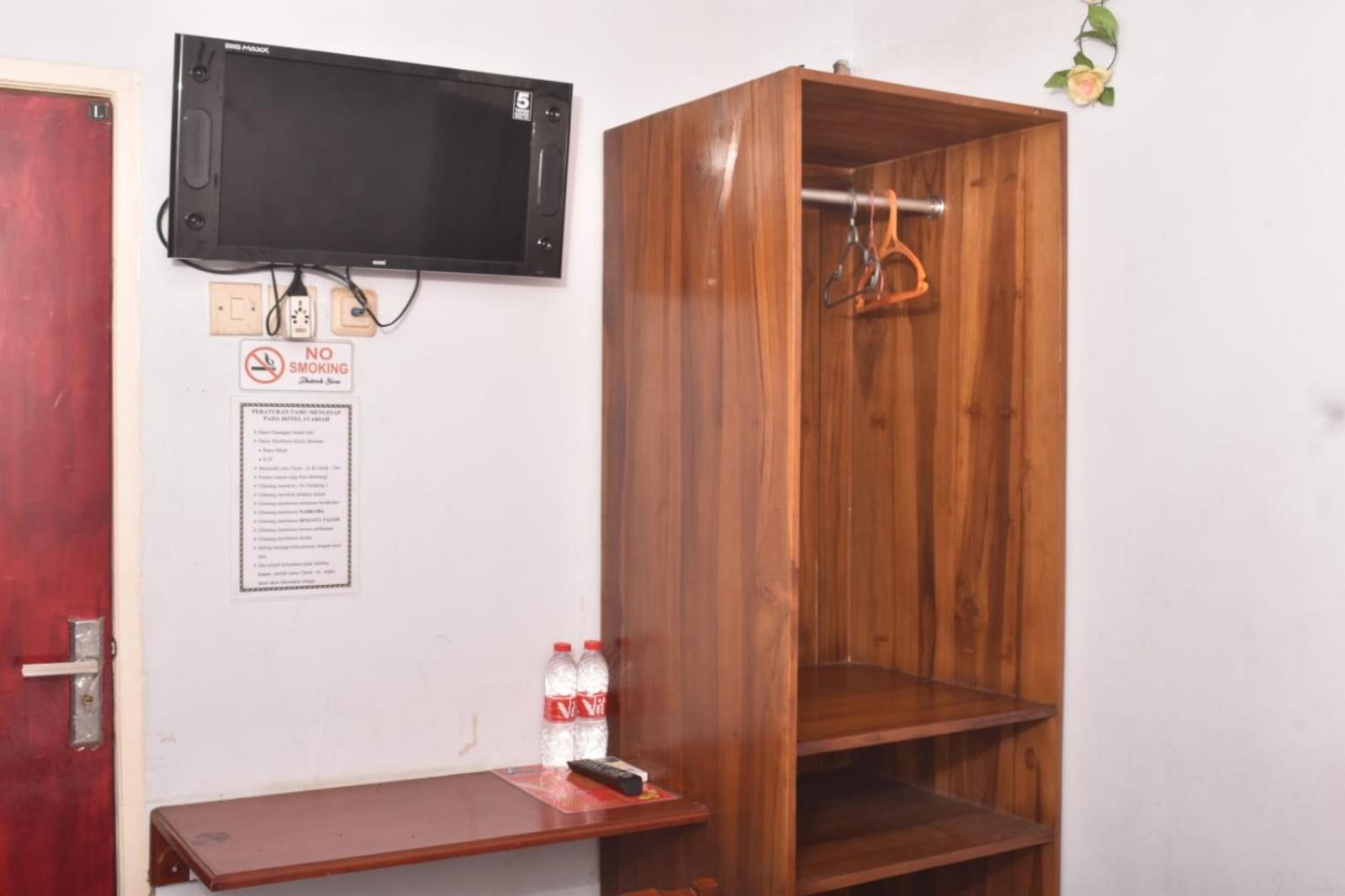 Deluxe Room (2 Adults + 1 Child) photo 3