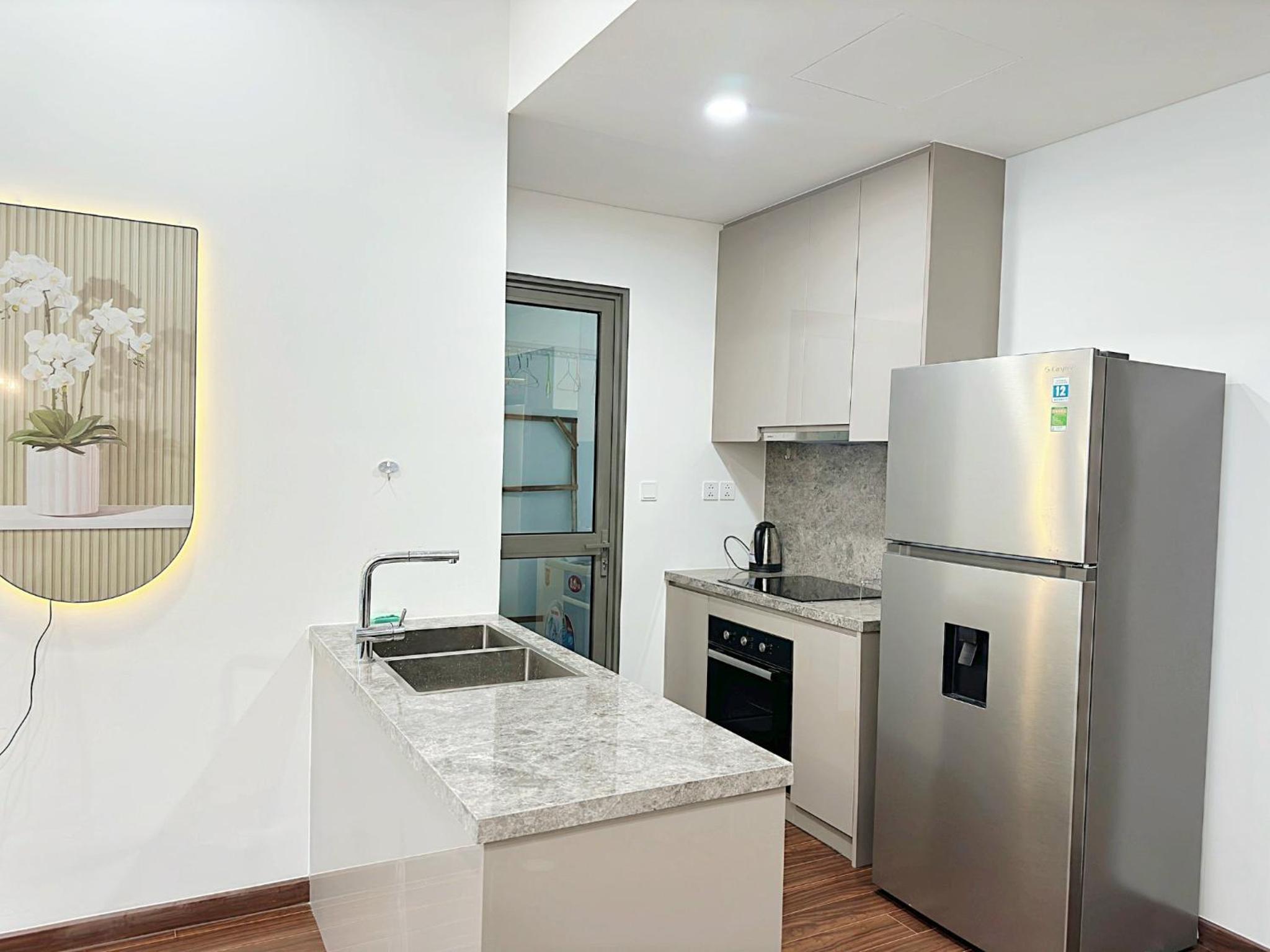 Three-Bedroom Apartment photo 2