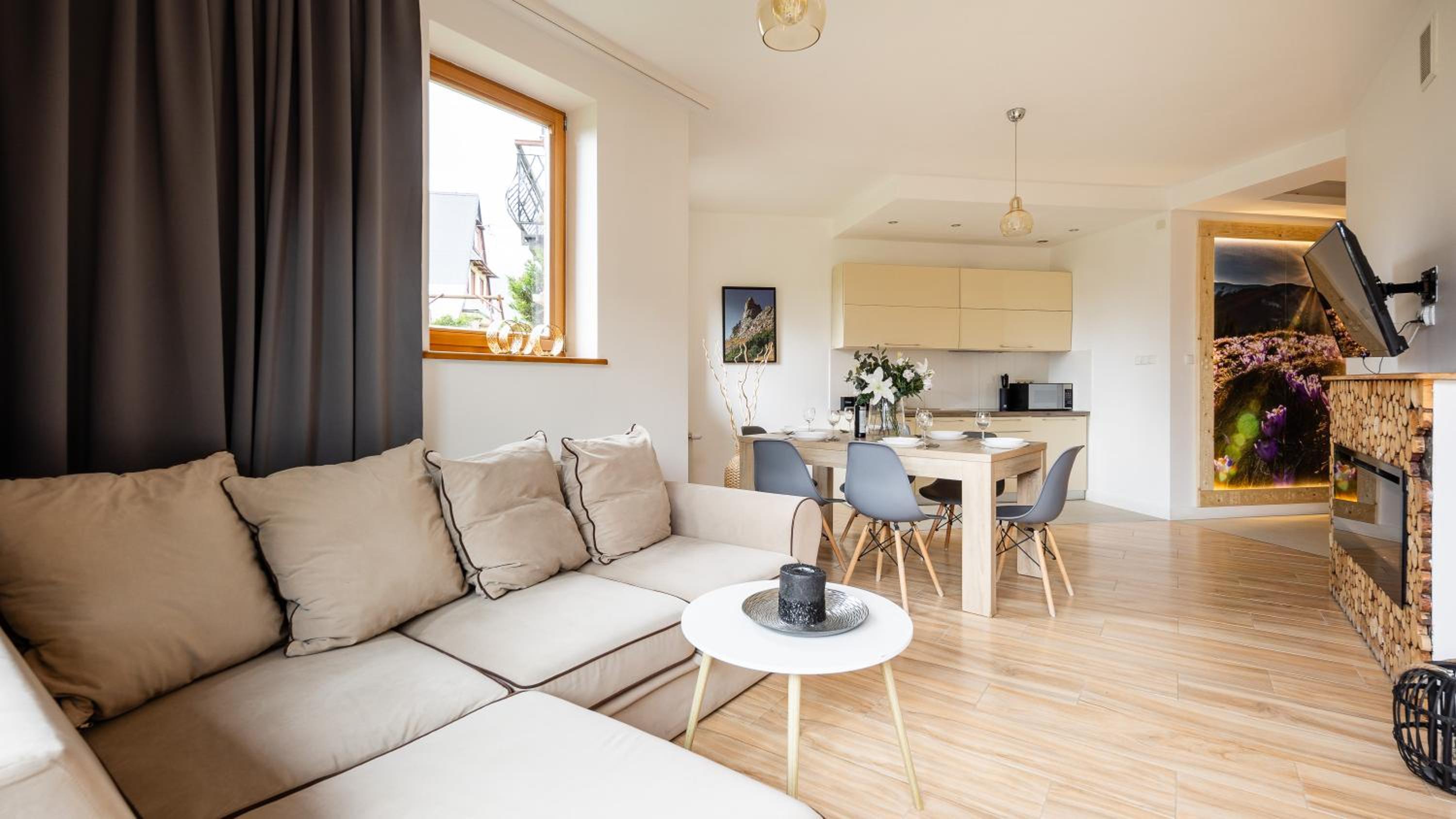 Apartment with Terrace photo 1