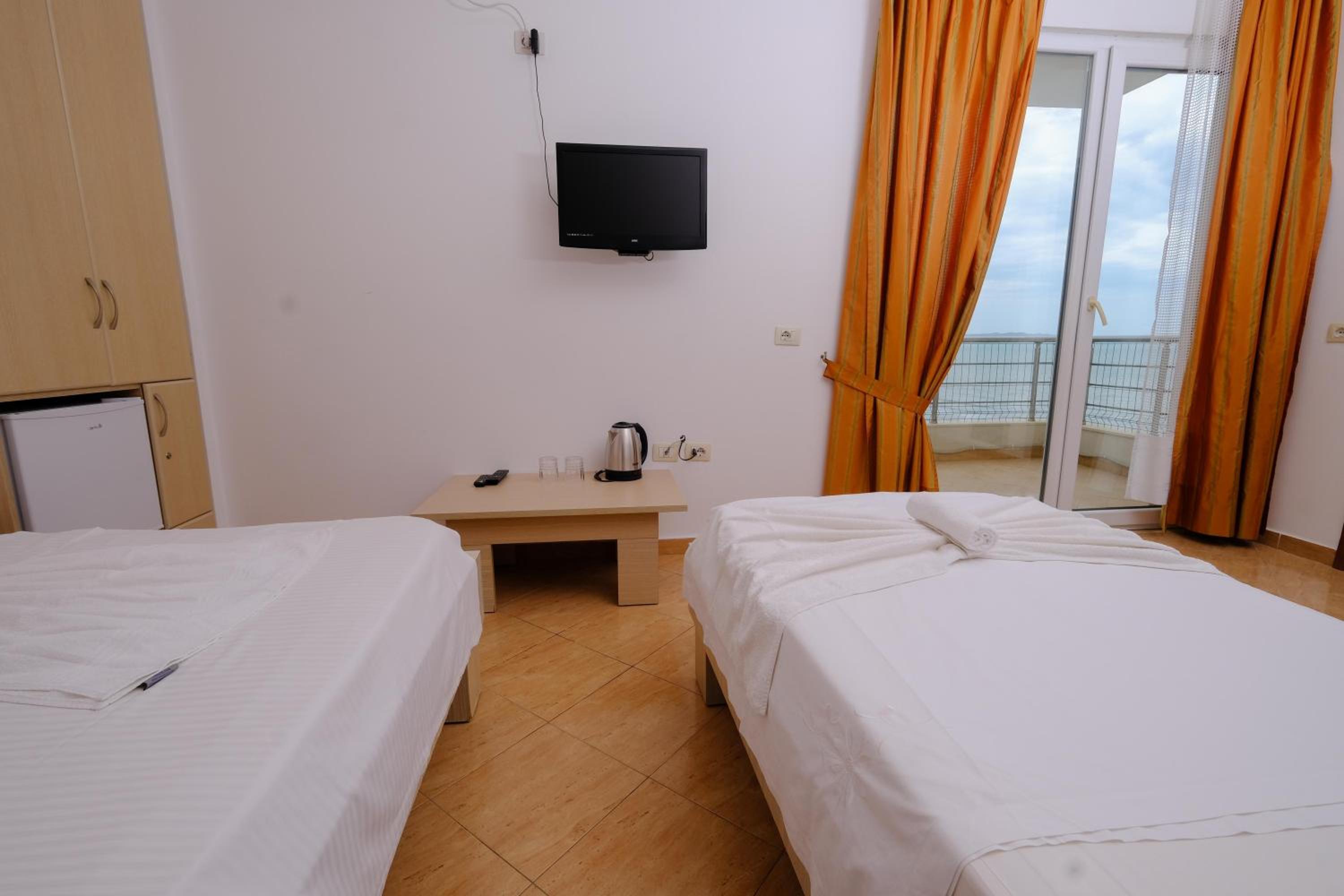 Triple Room With Balcony