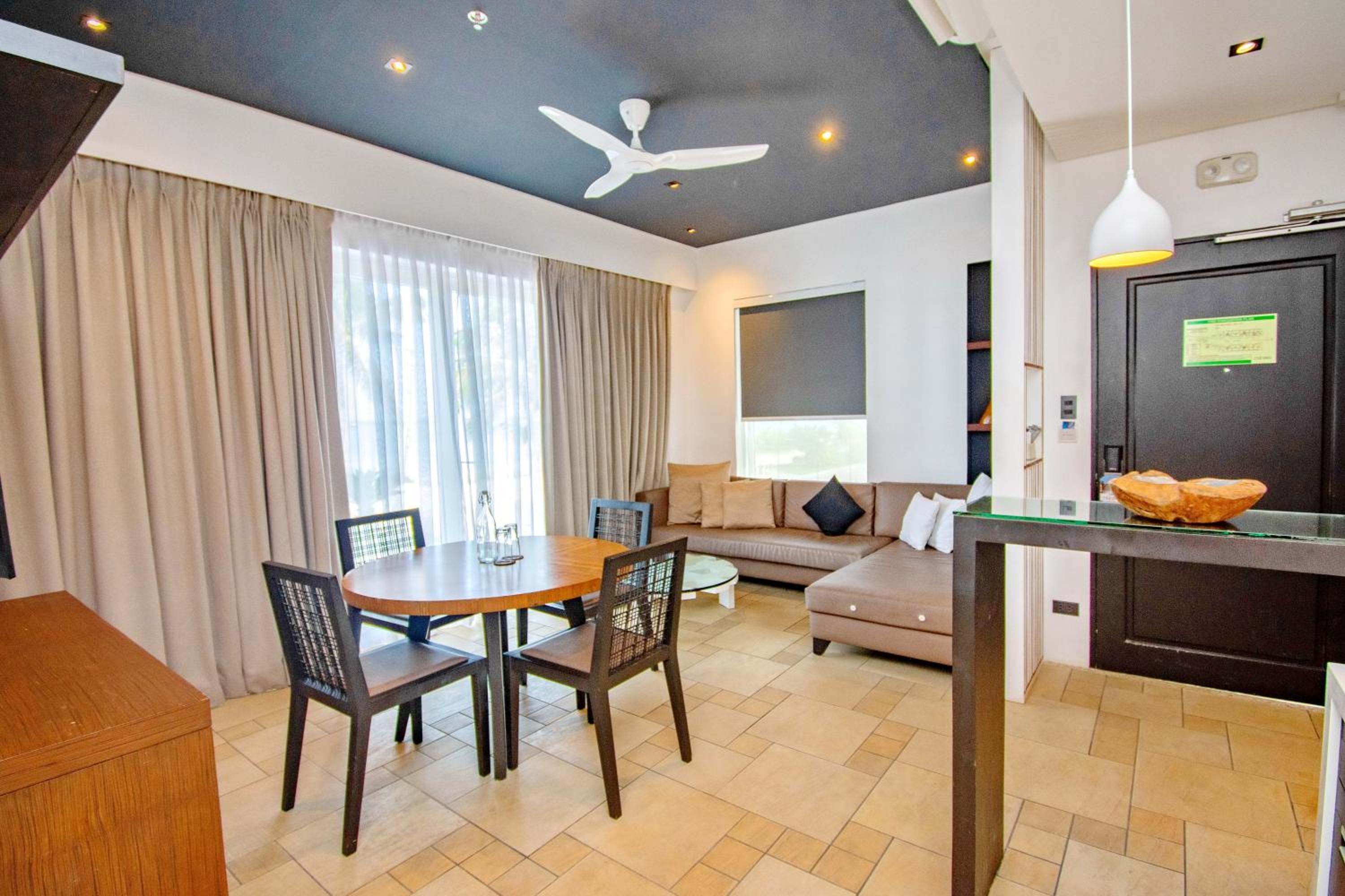 Beachfront Suite  - Photo 9