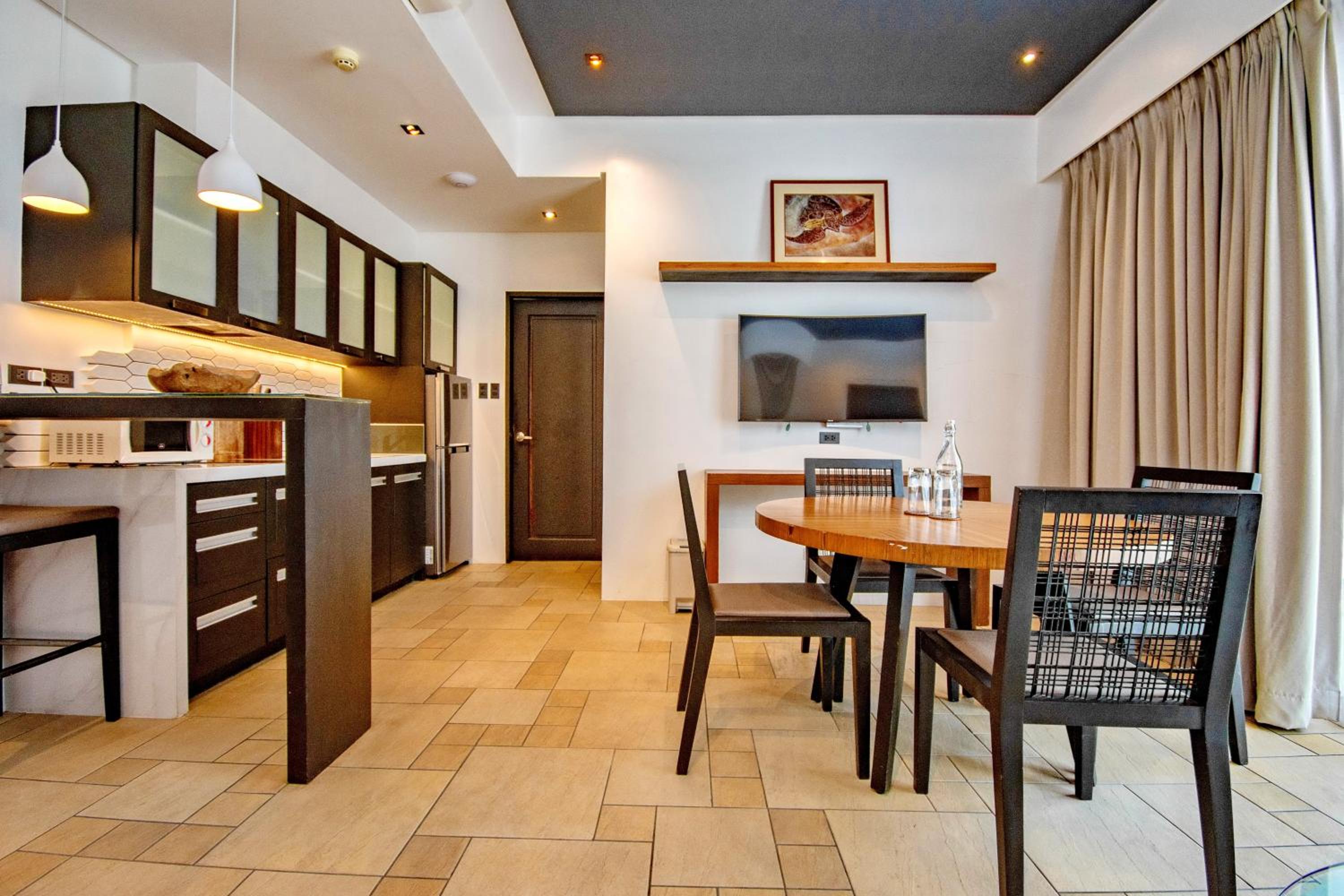 Beachfront Suite  - Photo 10