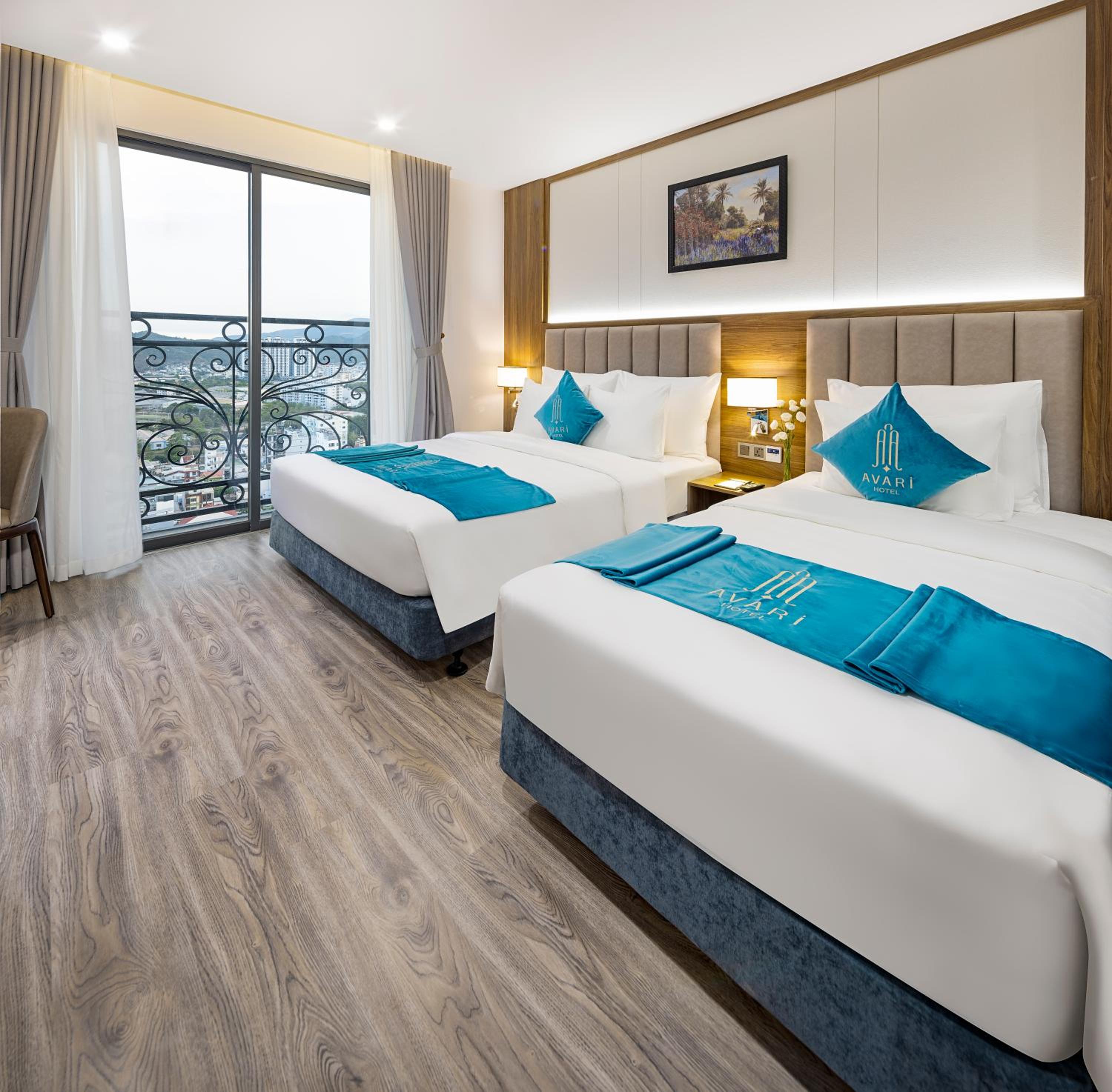 Deluxe Triple Room with Sea View