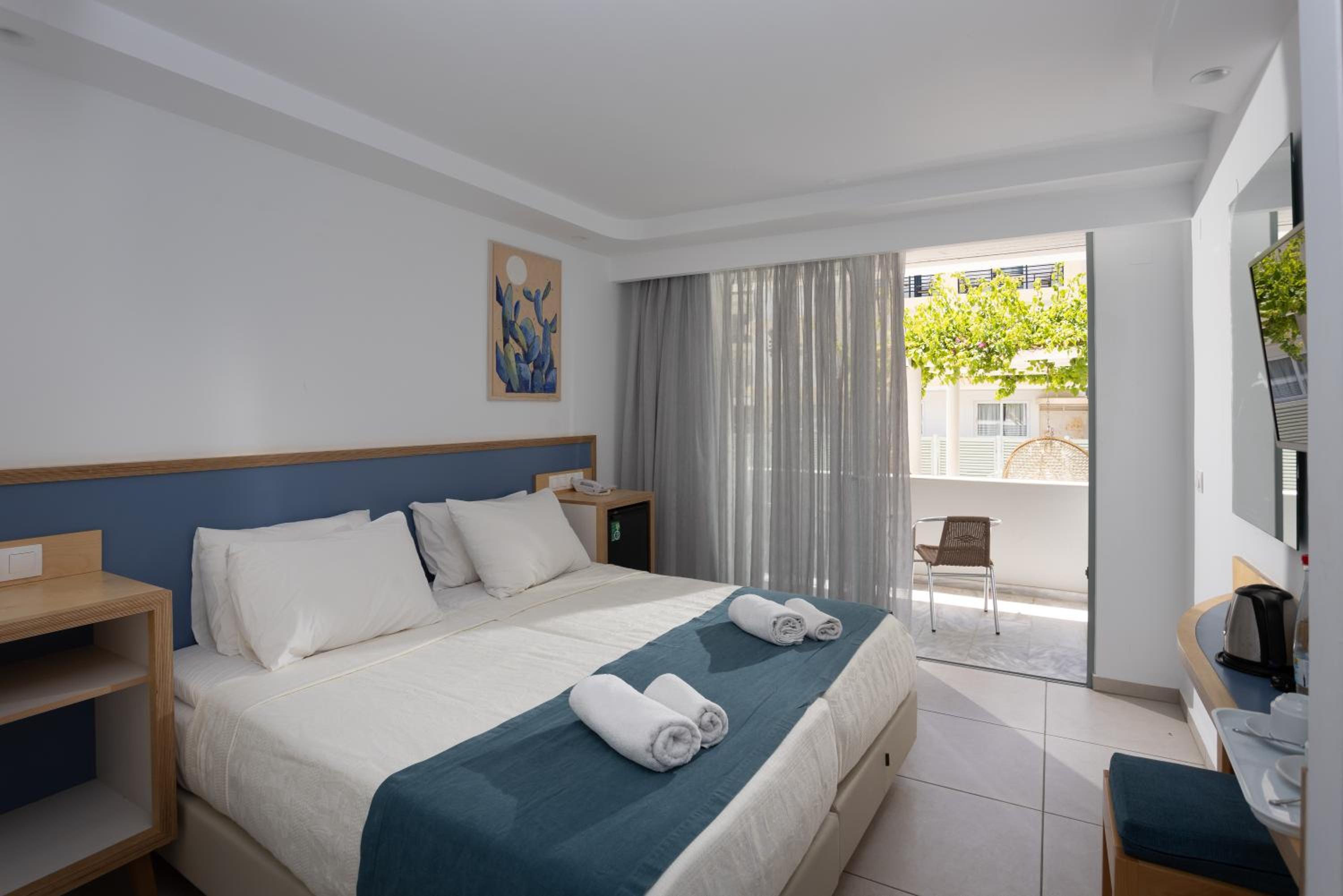Standard Room with Pool View