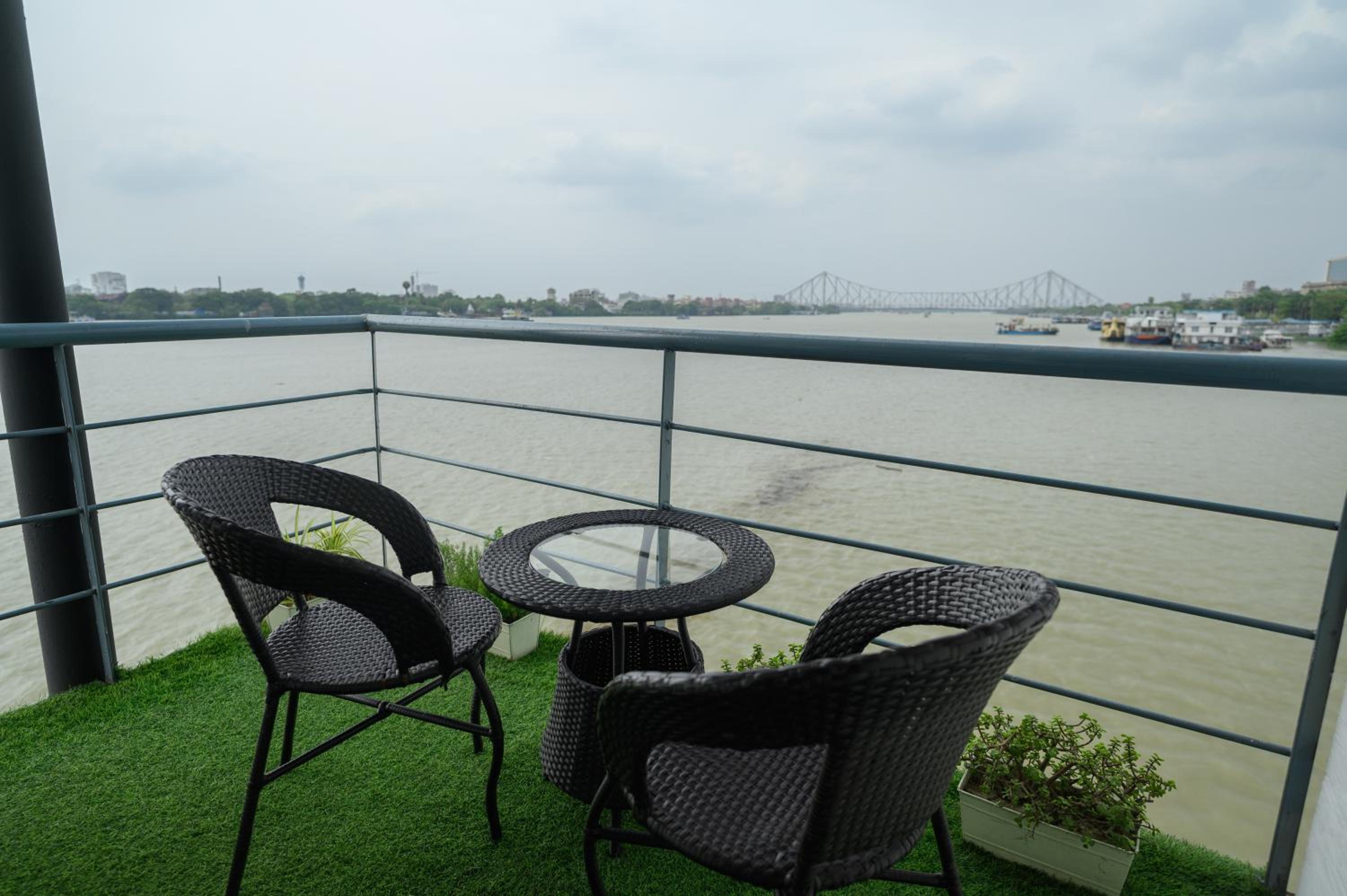 Junior Suite with Balcony photo 3