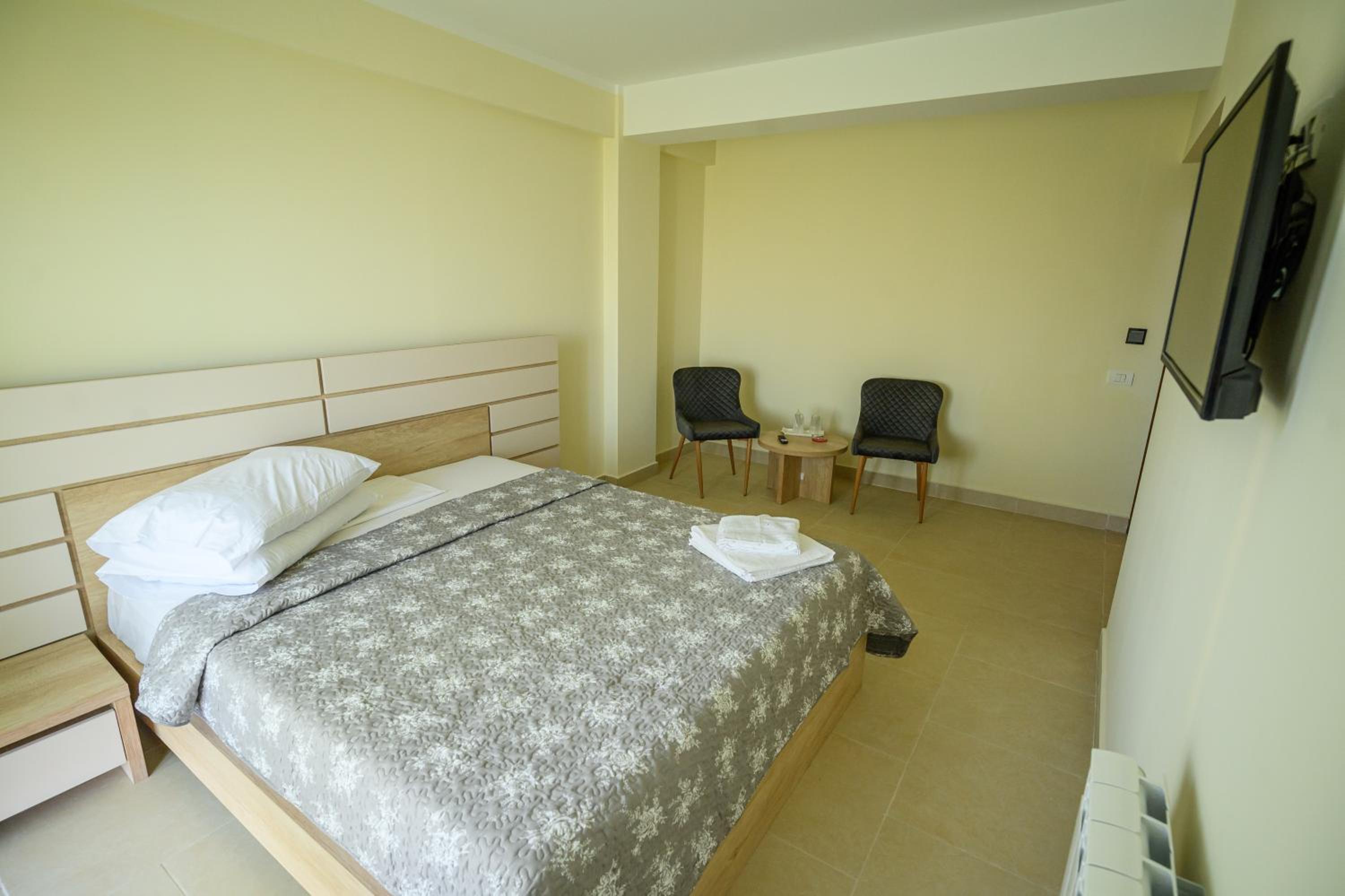 Double Room photo 3