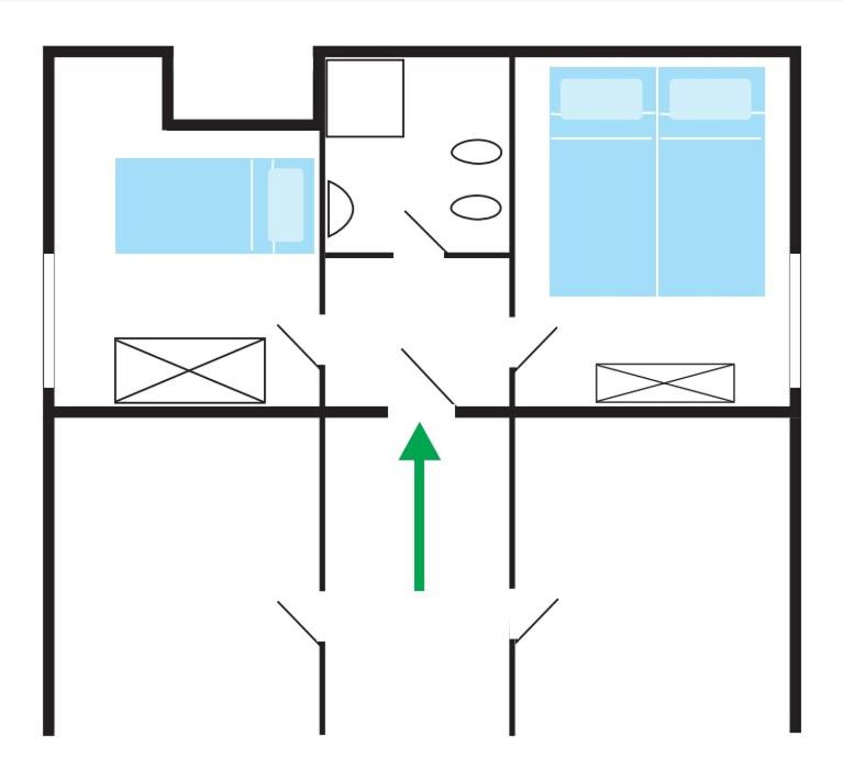 Standard Family Room - Photo 9