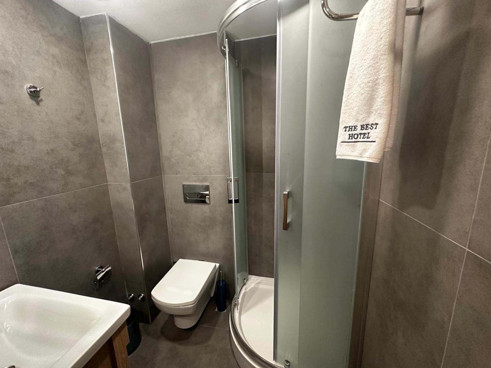 Standard Twin Room photo 2