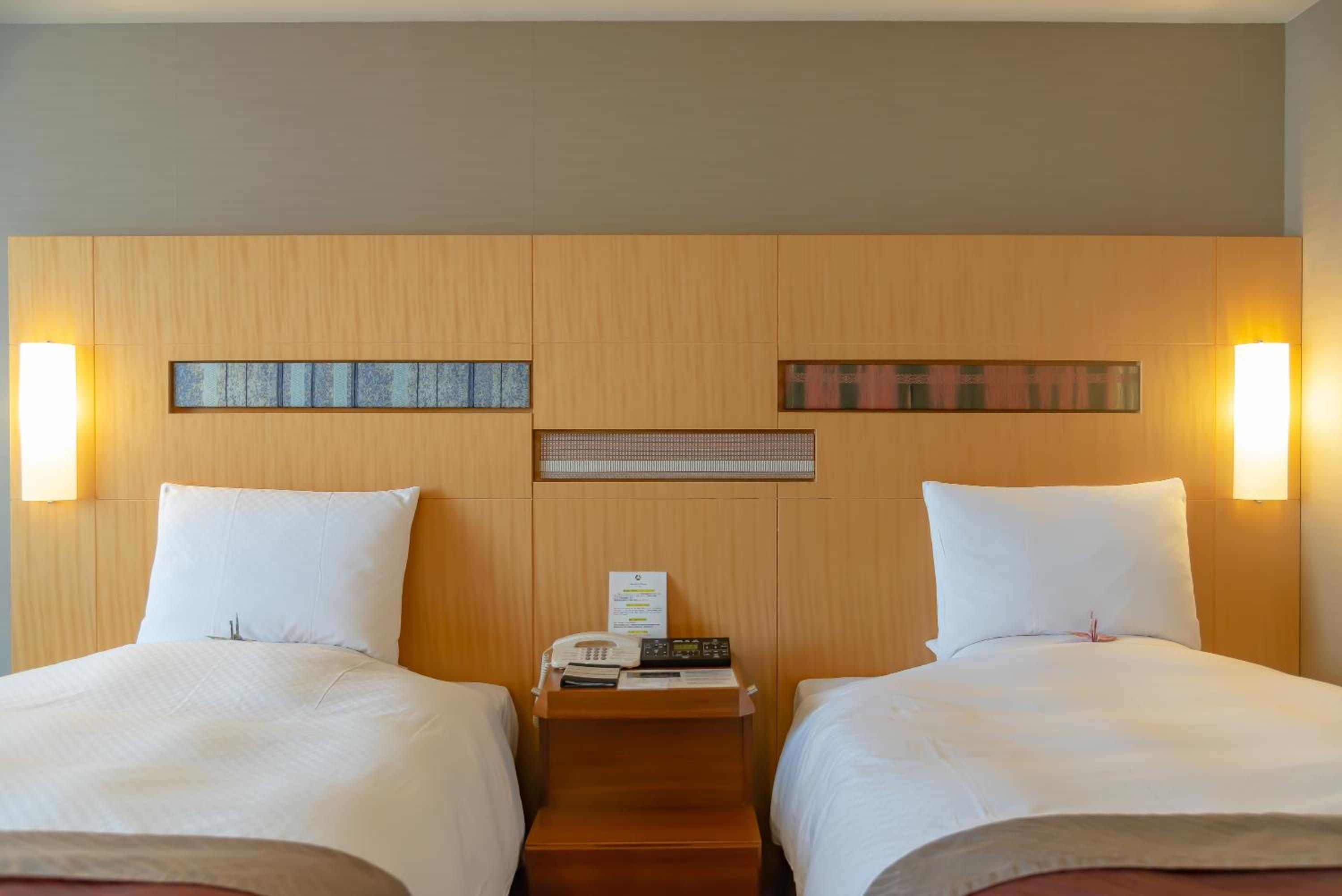 Superior Twin Room - Non-Smoking - Photo 1