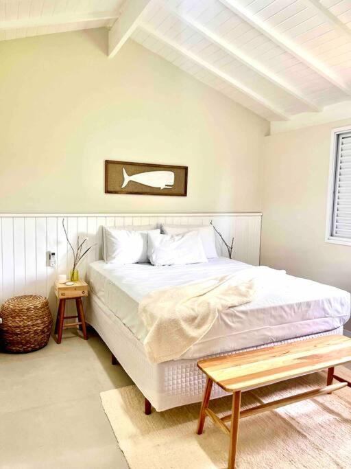 Three-Bedroom House photo 3