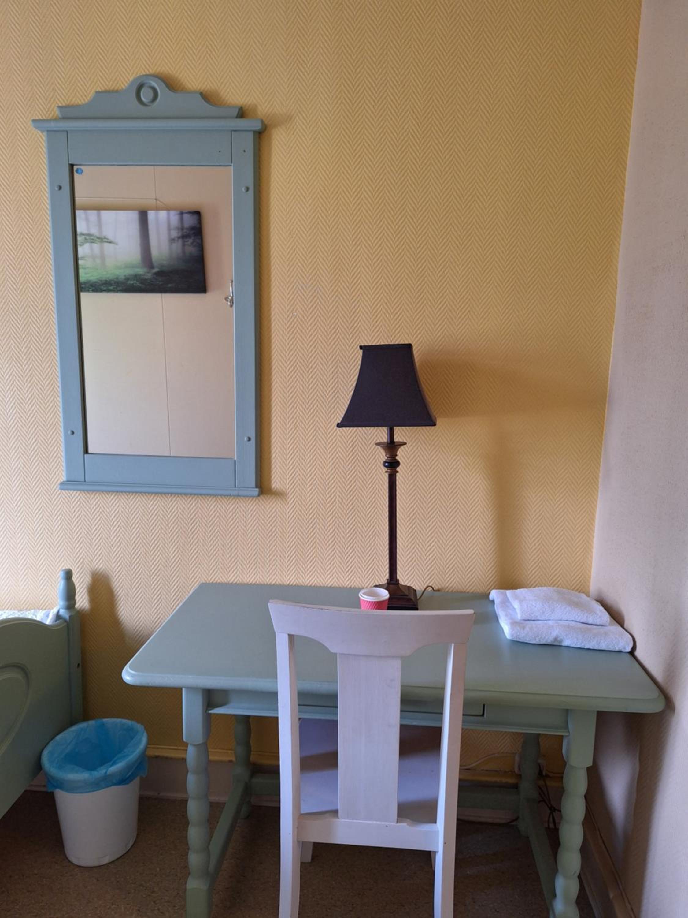 Single Room photo 3