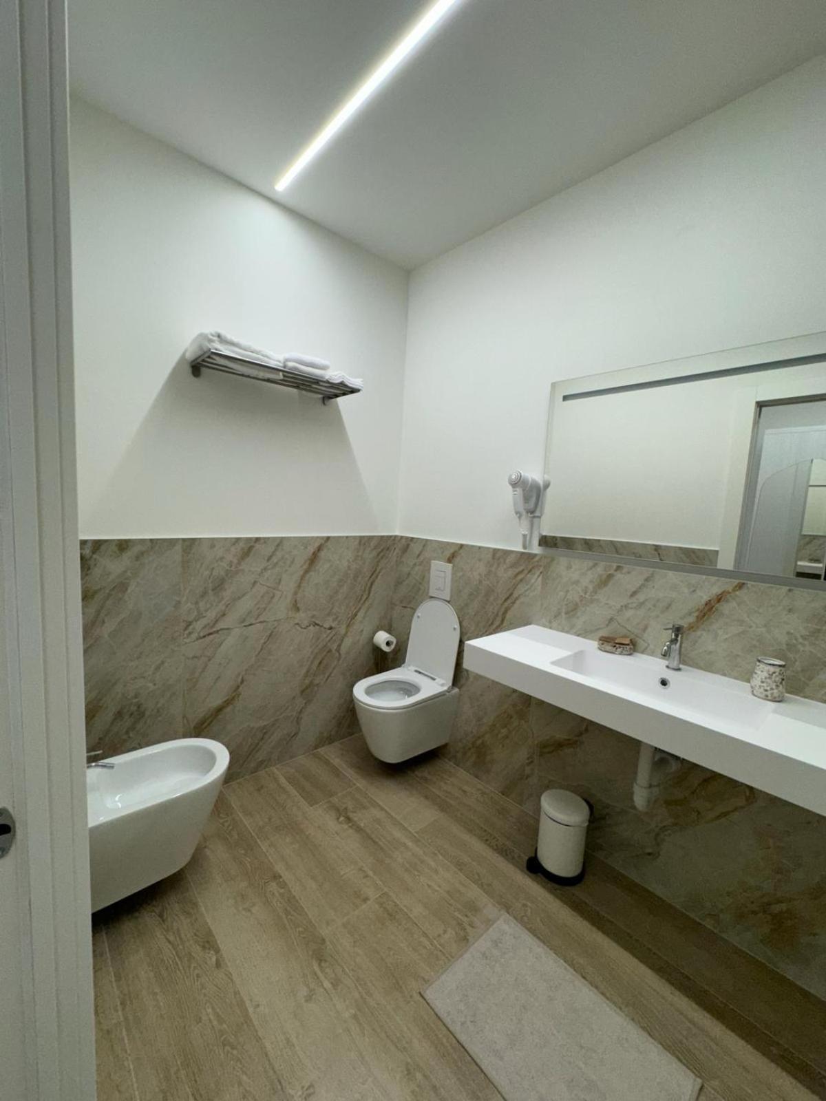 Superior Triple Room photo 2