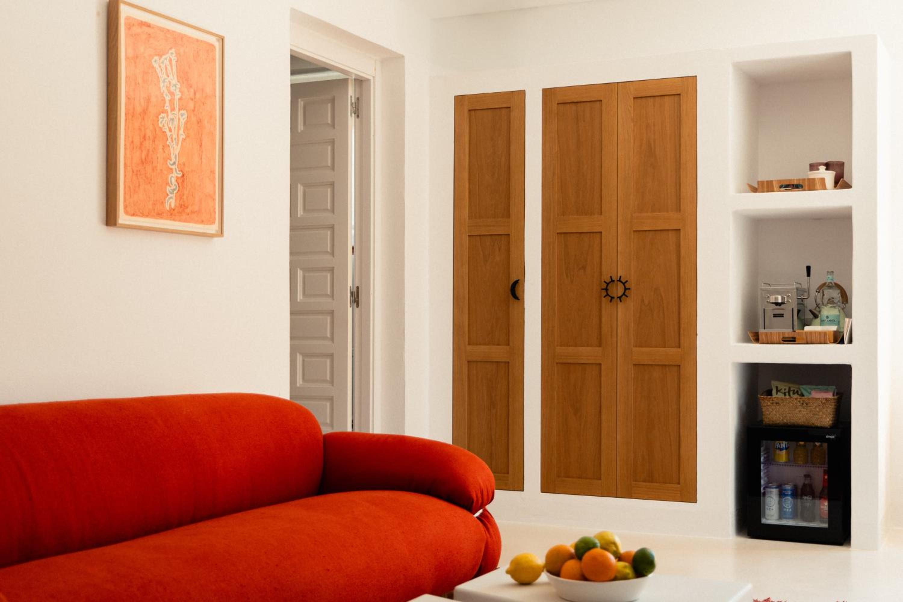 Suite Junior en Planta Baja con Terraza Suite Junior en Planta Baja con Terraza