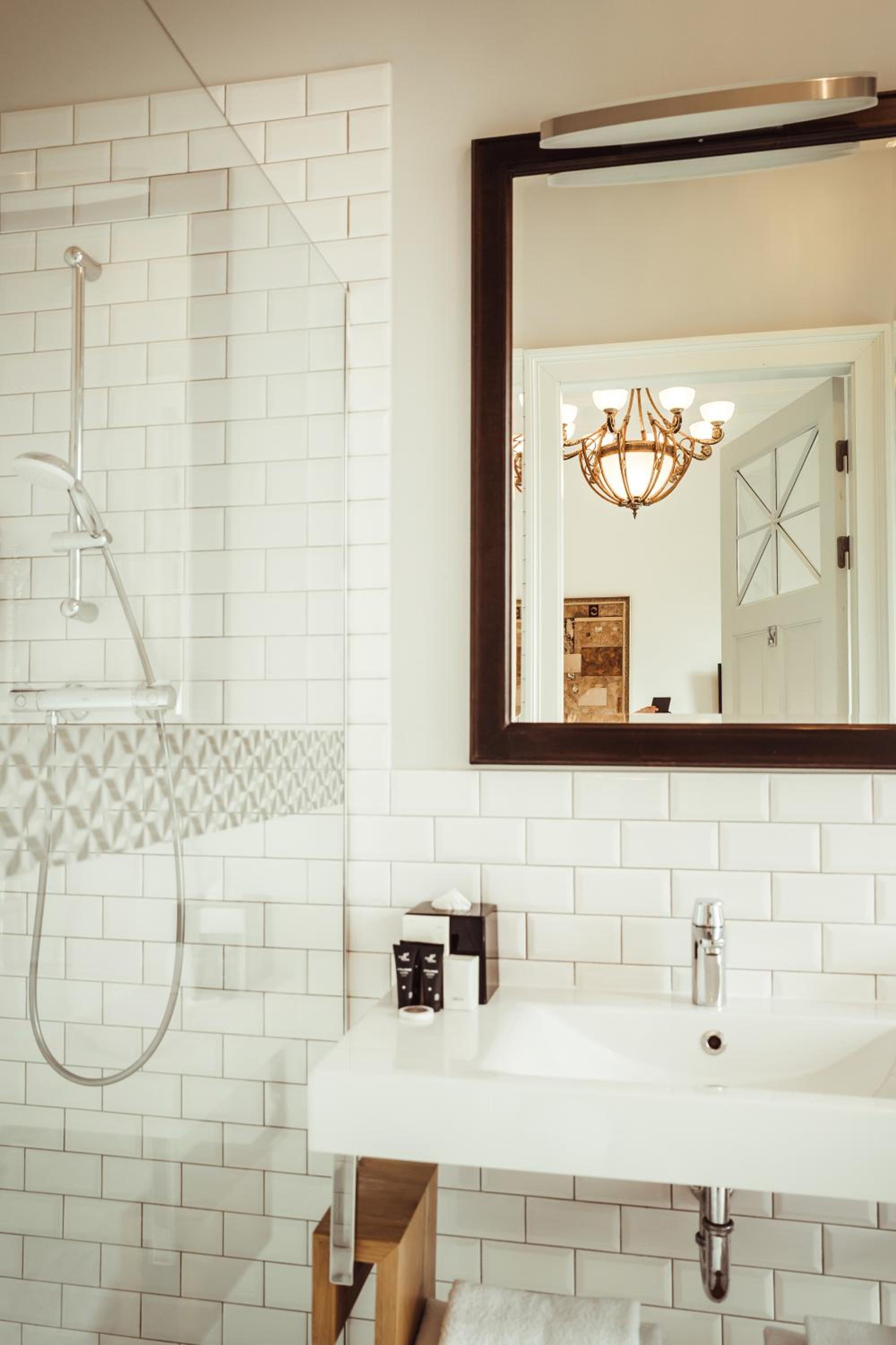 Junior Suite - Photo 8