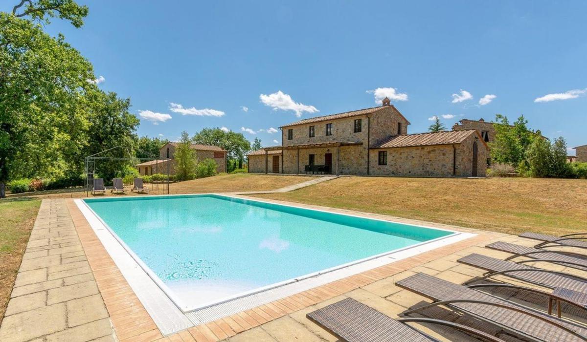 Villa with Private Pool Annex Building