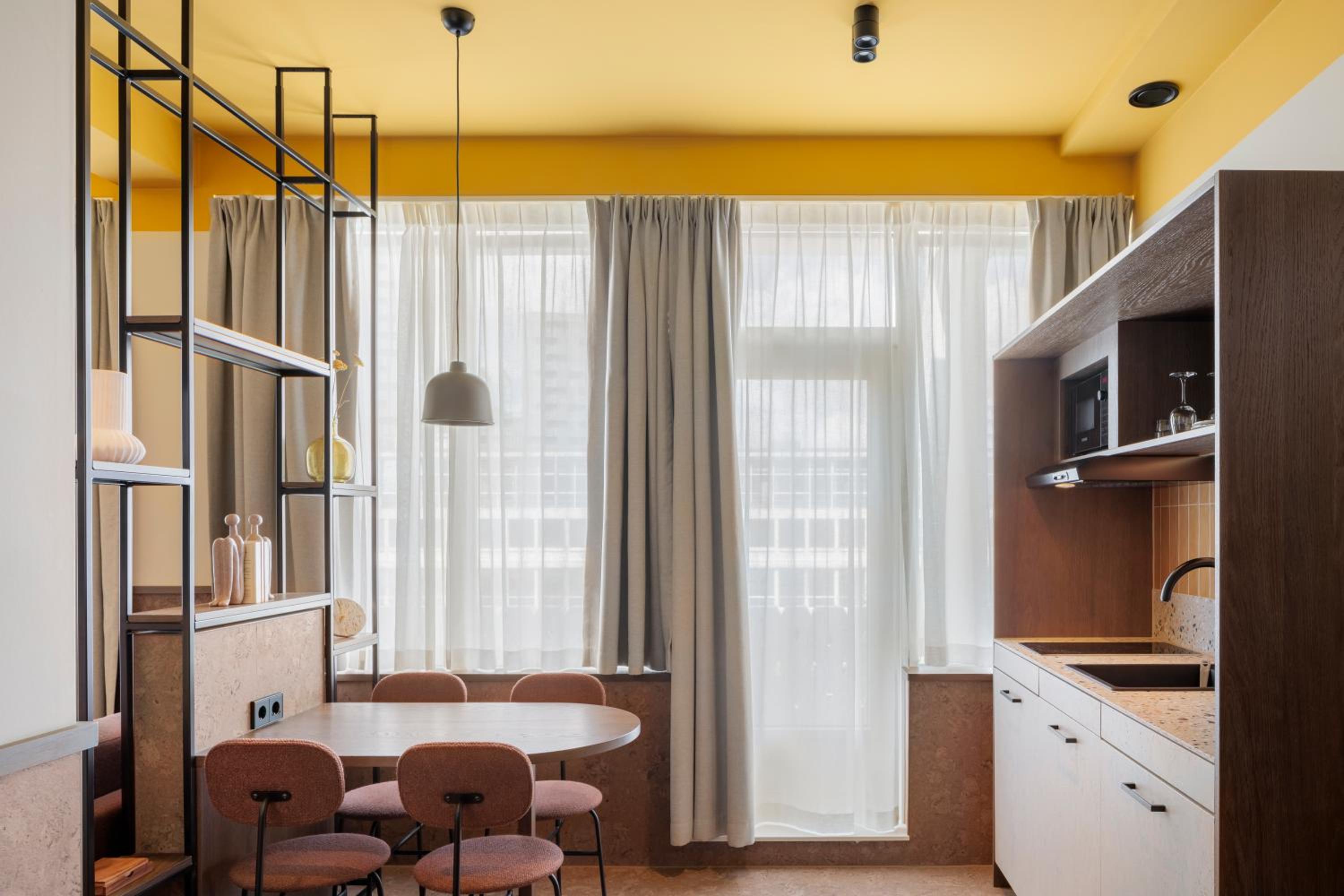 Sustainable Suite with Kitchenette photo 3