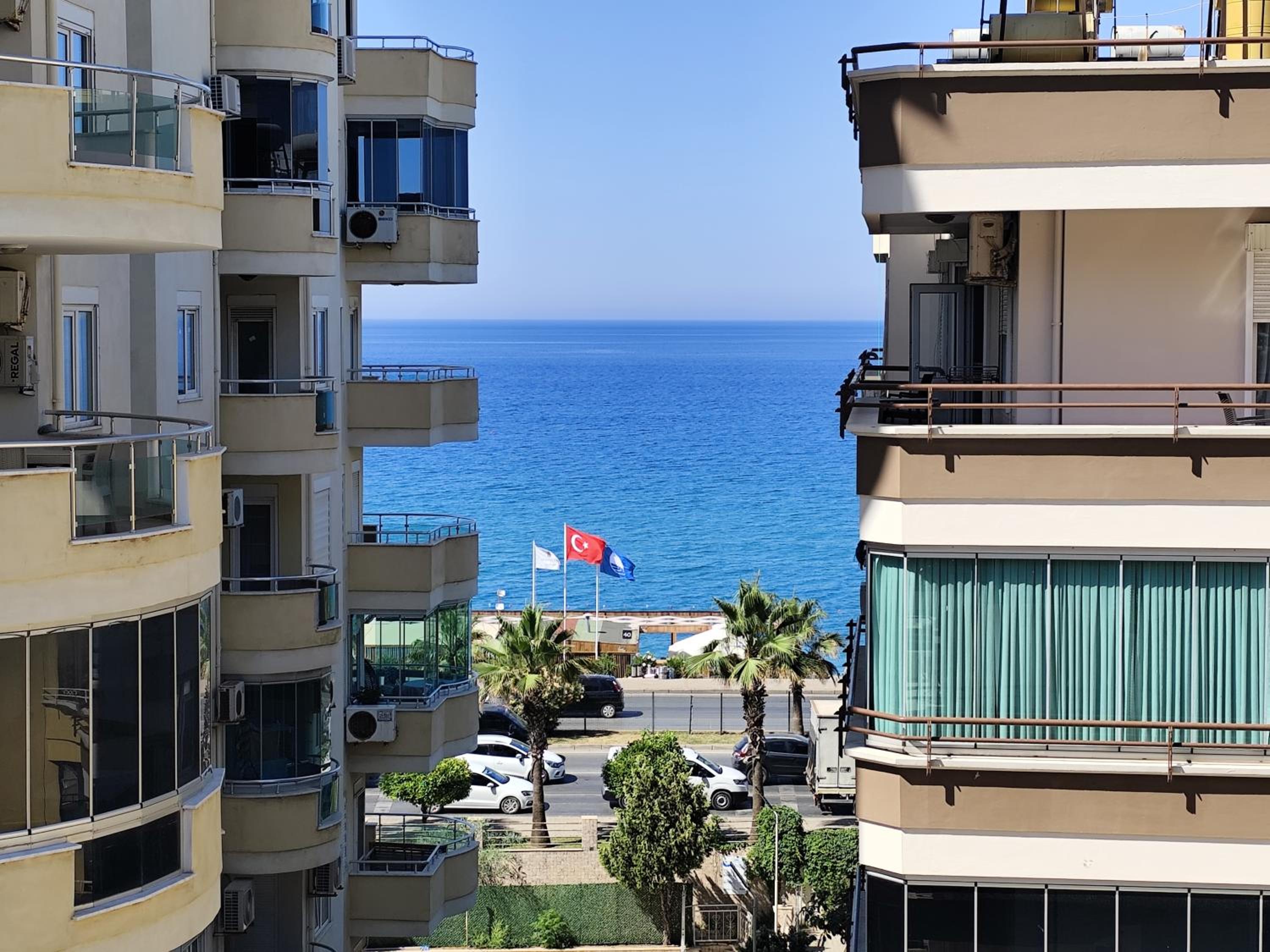 Suite - Photo 10