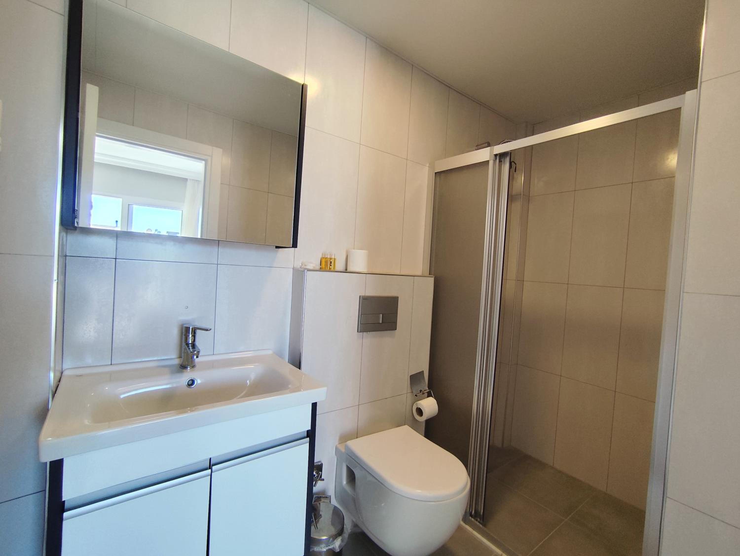 Standard Double Room - Photo 5