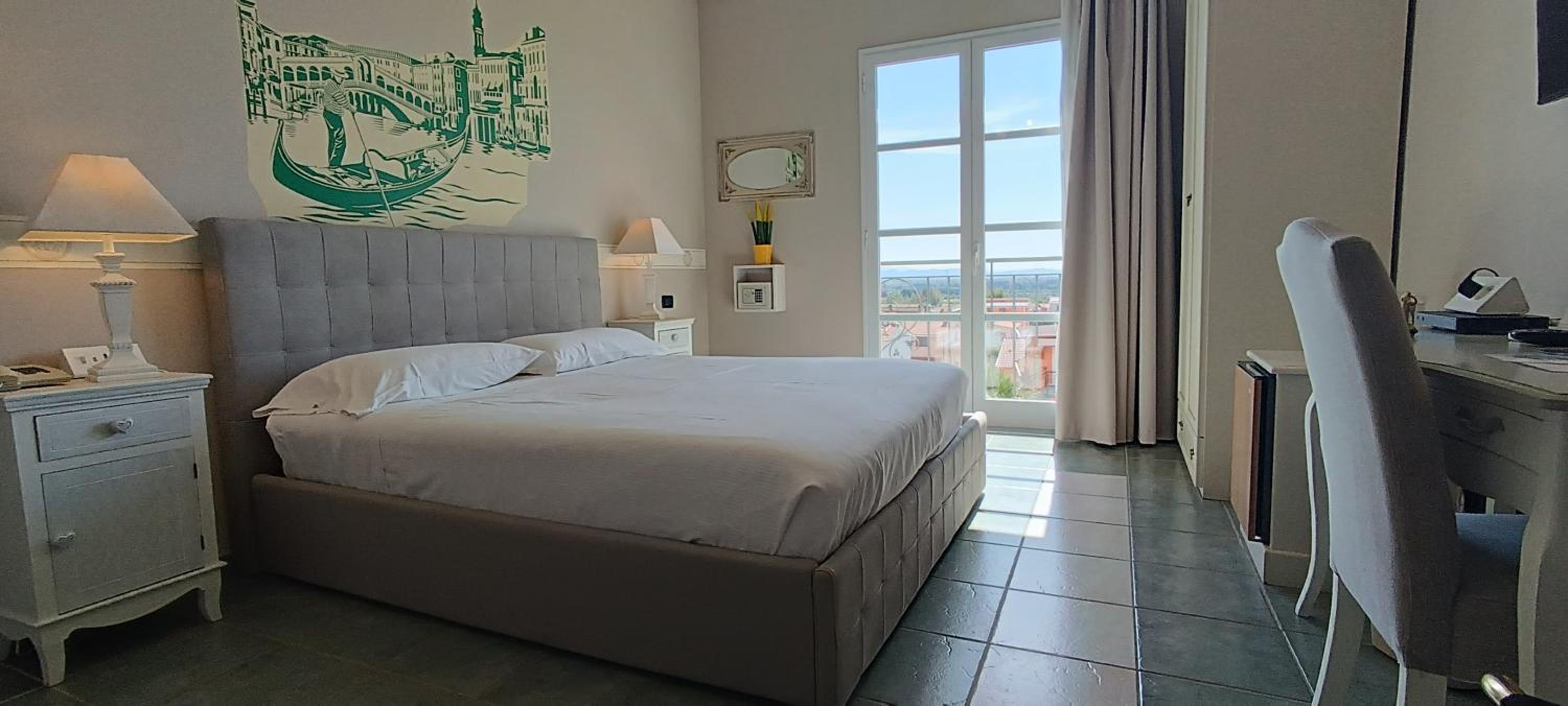 Superior Double Room photo 2