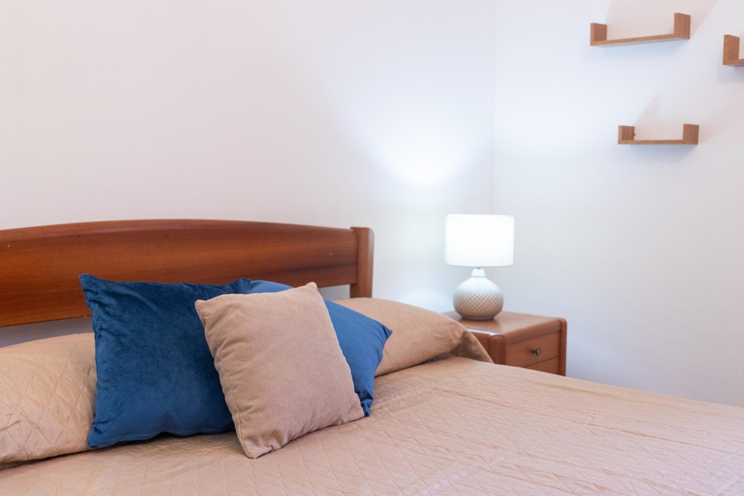 Two-Bedroom Deluxe Apartment with Ocean View photo 1