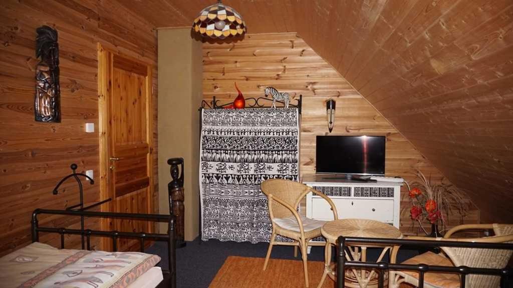Standard Double or Twin Room photo 2